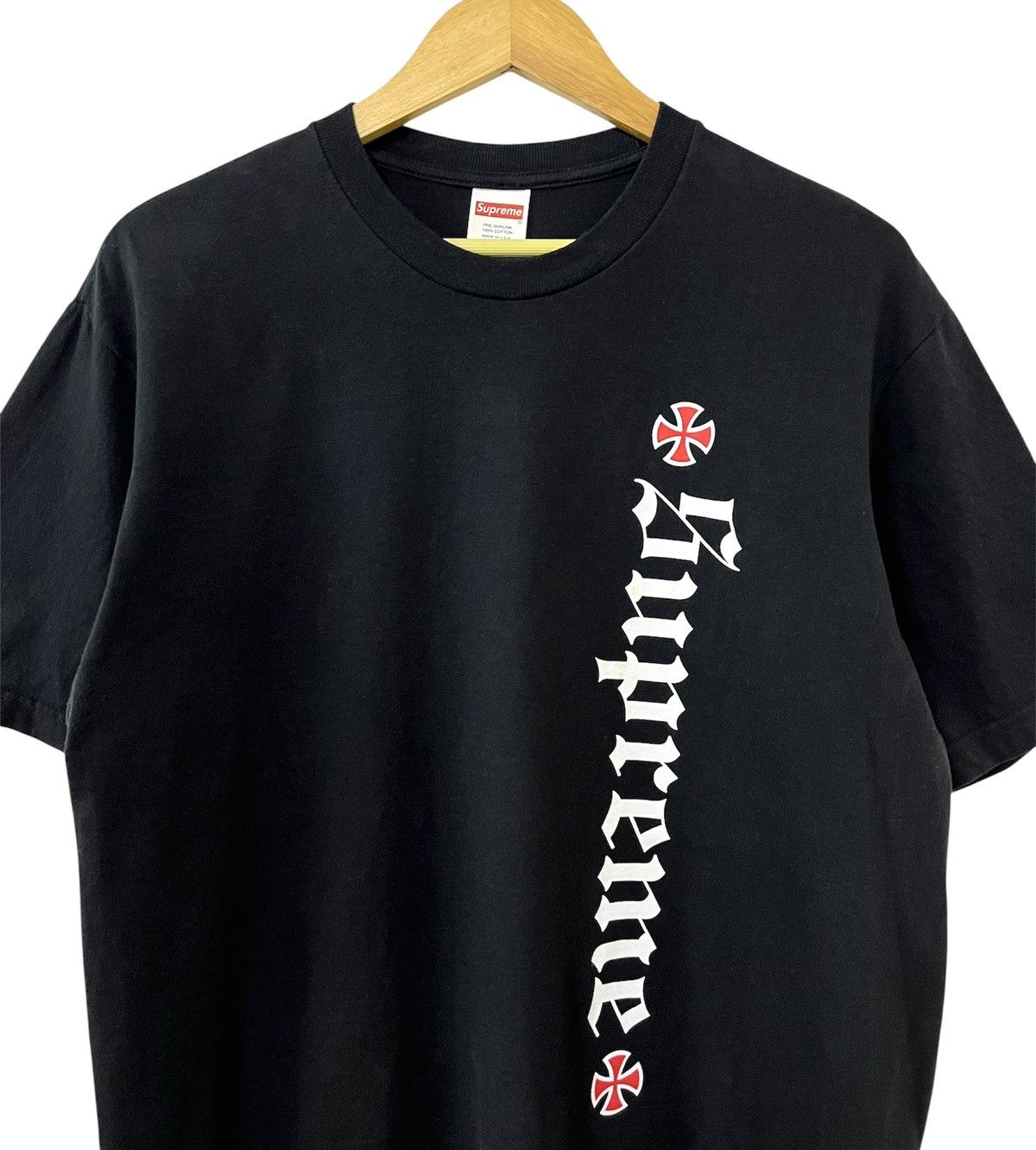 Independent Truck Co. × Supreme SUPREME INDEPENDENT OLD ENGLISH FONT SKATEBOARD TSHIRT Size US M / EU 48-50 / 2 - 3 Thumbnail