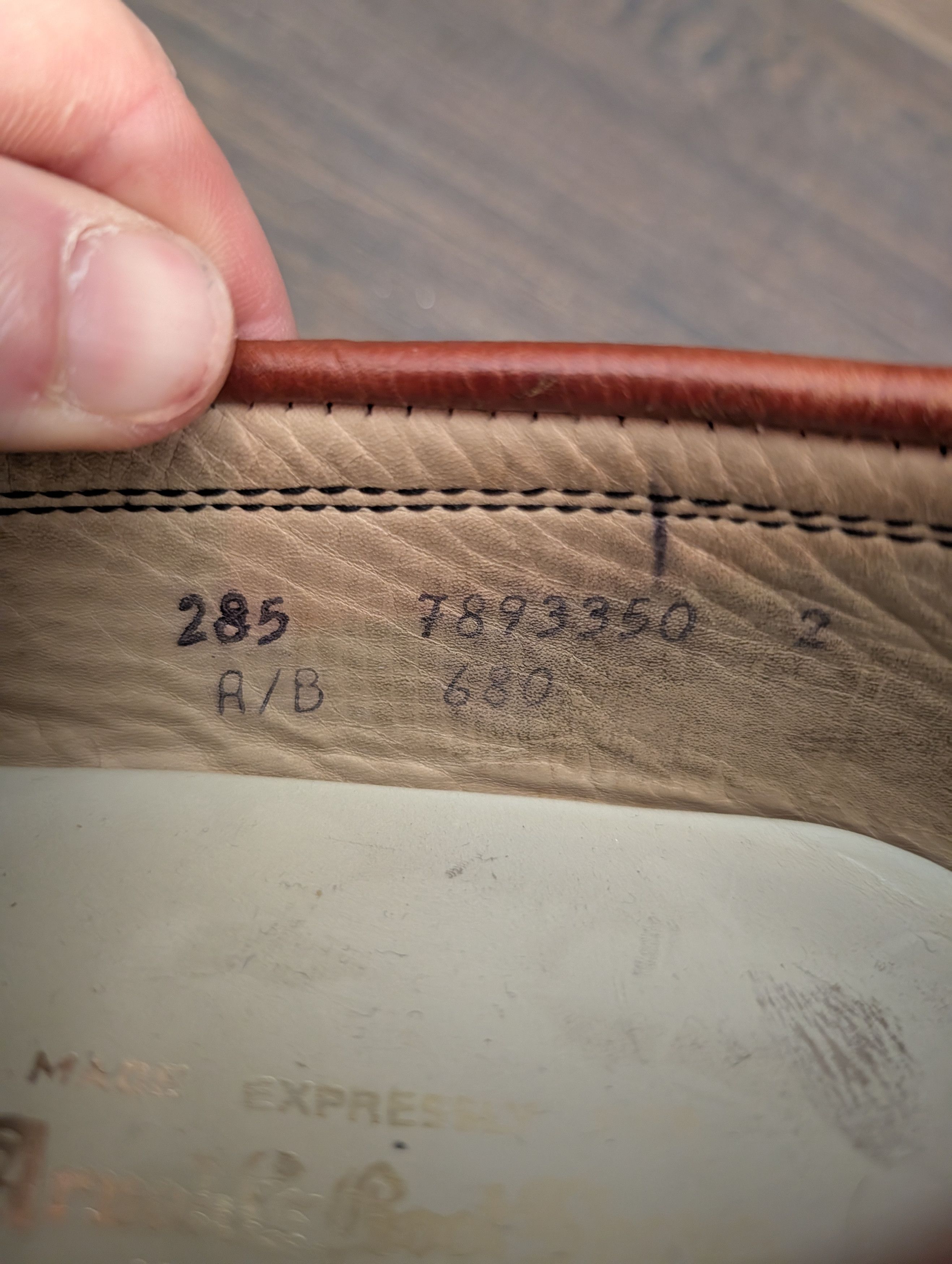 Handmade Vintage Arnold's Boot Shops New Haven loafers leather Size US 7.5 / EU 40-41 - 8 Thumbnail