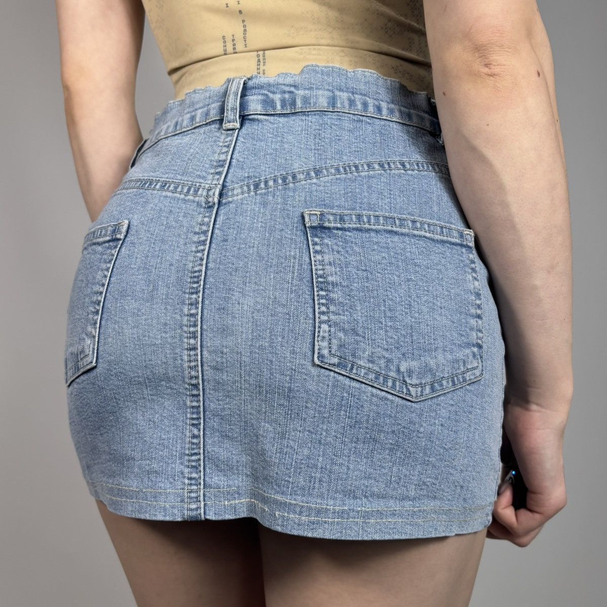 Japanese Brand Vintage Y2K Japanese Style Retro Denim Mini Skirt Size 26" / US 2 / IT 38 - 2 Thumbnail
