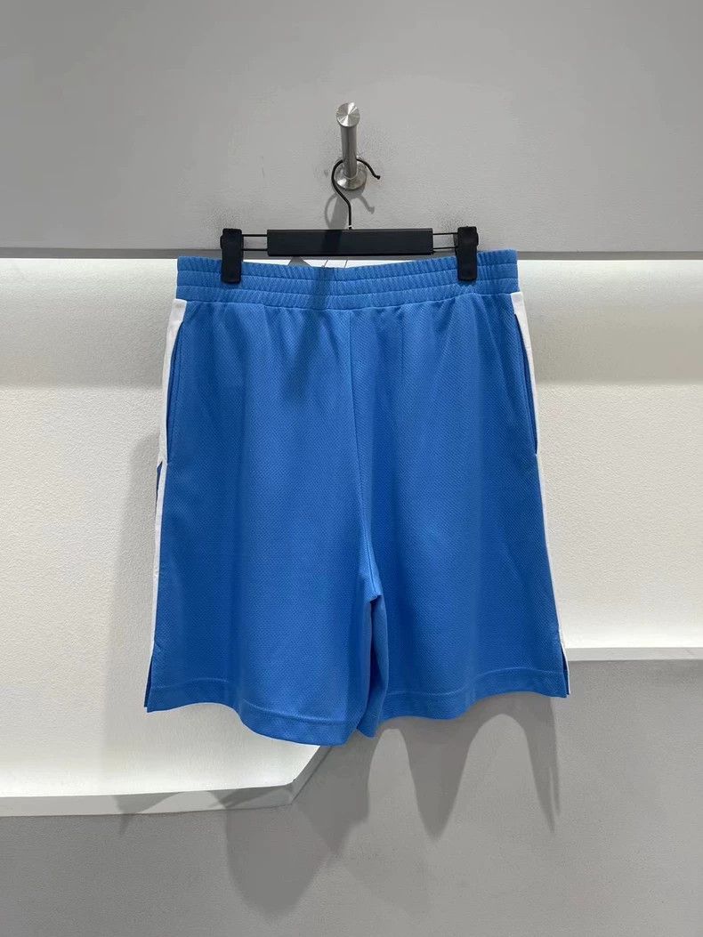 Louis Vuitton Louis Vuitton size m shorts 2502-Nextarrow Size US 30 / EU 46 - 2 Thumbnail