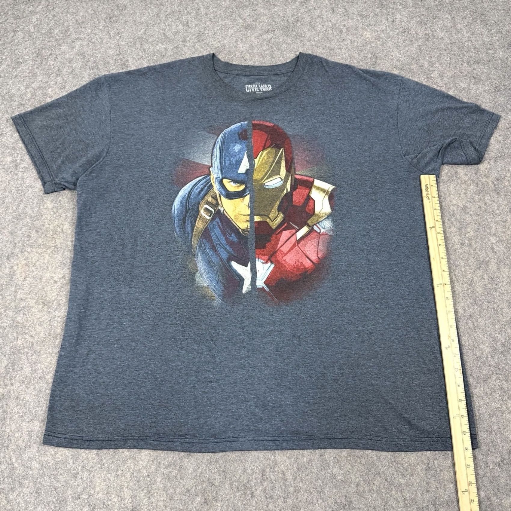 Vintage Marvel Captain America Civil War Split Face Print T-Shirt Men 3XL Gray Shirt Graphic Print 80s 90s Comics USA Size US XXL / EU 58 / 5 - 6 Thumbnail