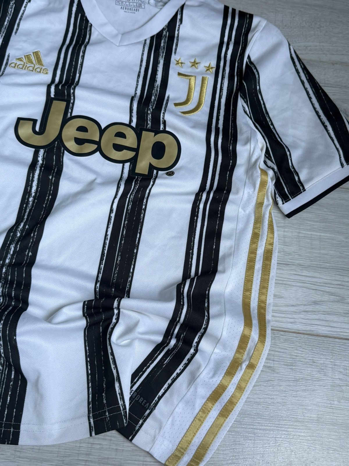 Adidas Juventus 2020/21 Home Jersey Adidas Jeep Sponsor Gold Logo Size US S / EU 44-46 / 1 - 2 Thumbnail