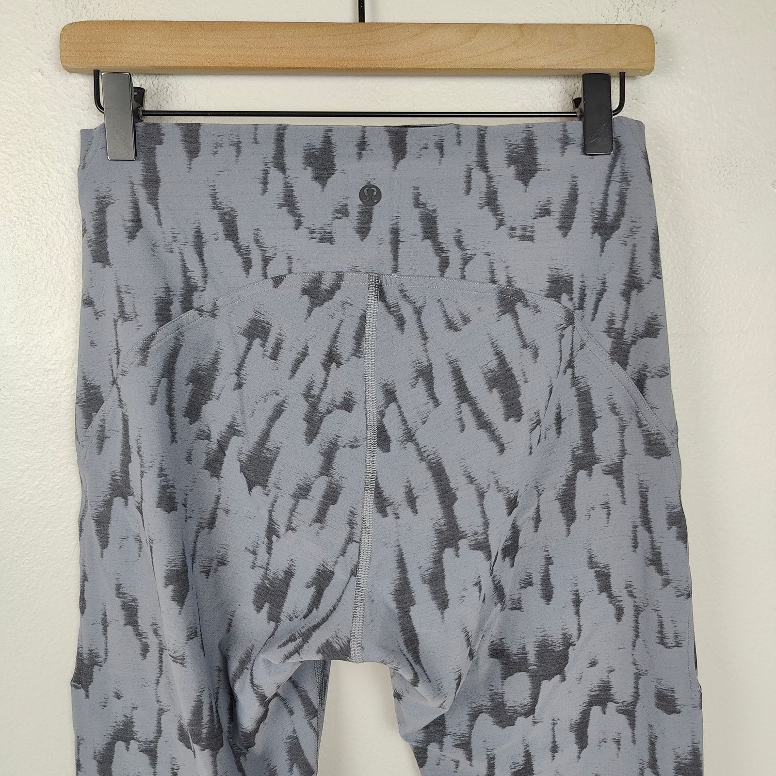 Lululemon Lululemon InStill High-Rise Tight 8 25" ThreeD Camo Jacquard Size 30" / US 8 / IT 44 - 3 Thumbnail