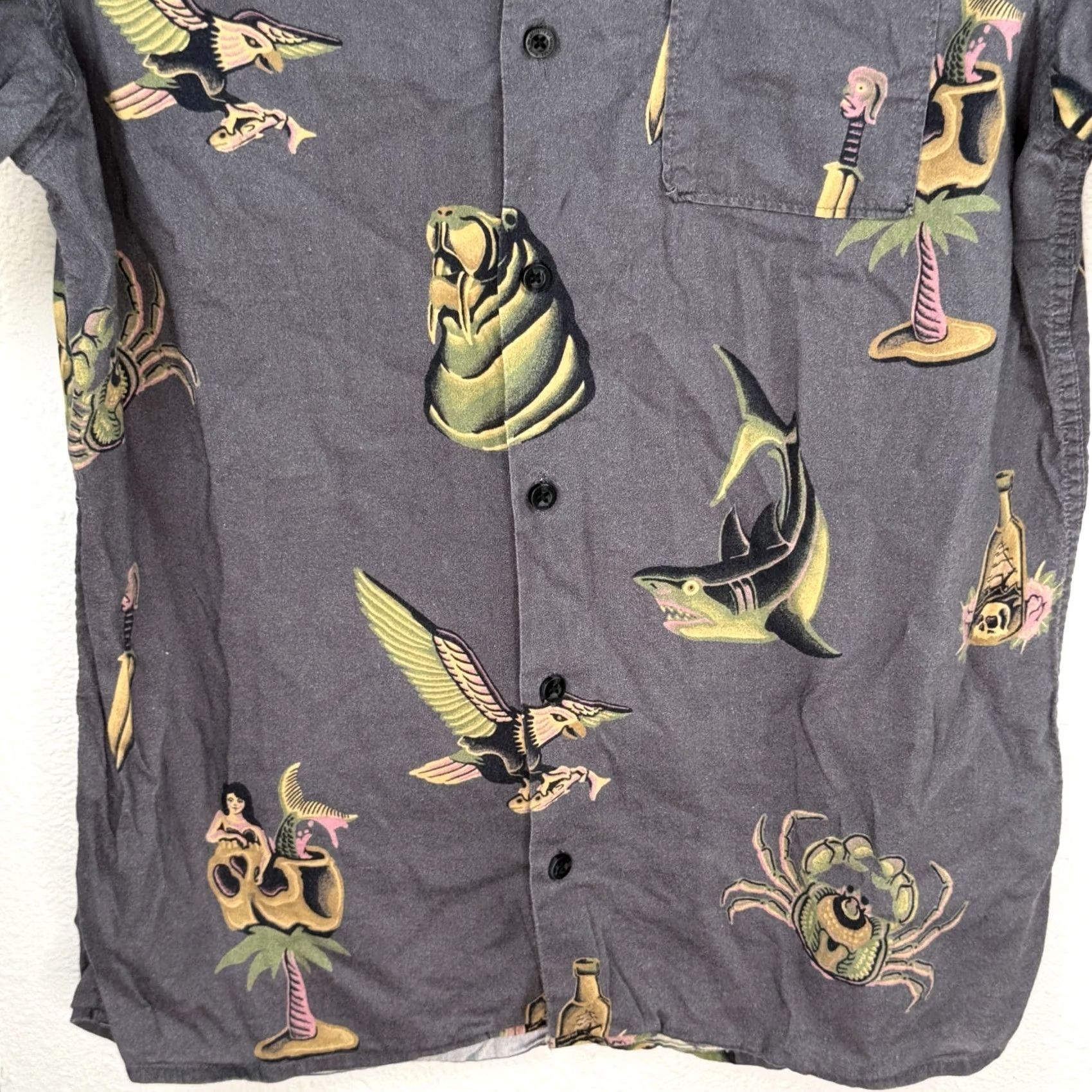 Roark Roark Shirt Mens M Short Sleeve Button Up Outdoors Floral Classic Fit Beach Outdoor Pattern Multicolor Button-Down Collar Mens Size US M / EU 48-50 / 2 - 3 Thumbnail