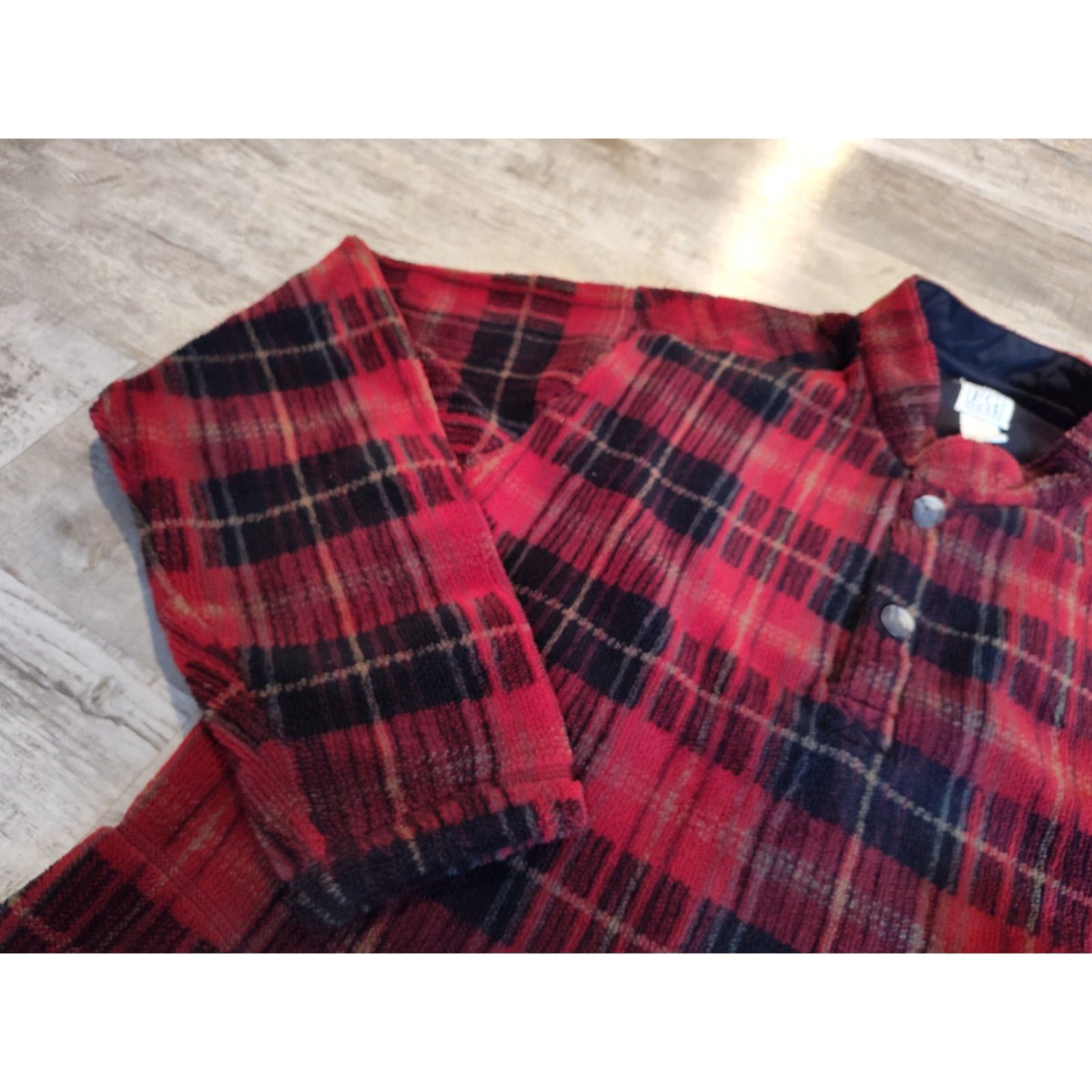 Vintage VINTAGE Field Gear Fleece Sweater Mens LT Buffalo Plaid USA Made 1990s Red & Black Button Cotton Knit Shirt Mens Size US L / EU 52-54 / 3 - 5 Thumbnail
