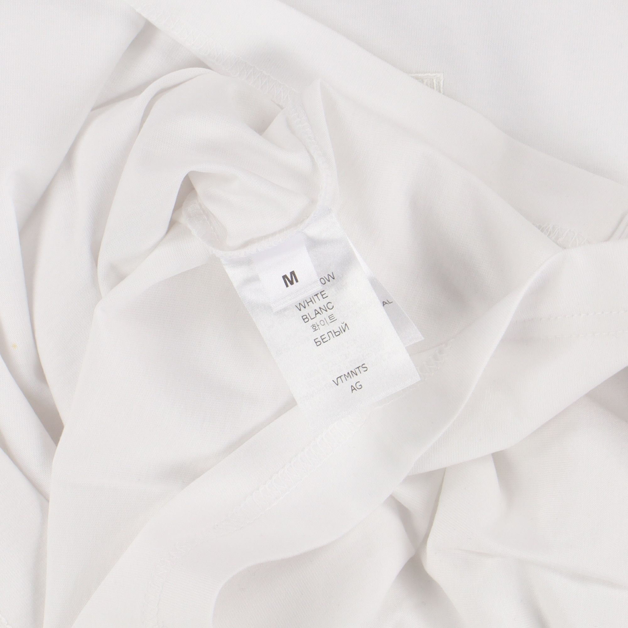 Vetements VTMNTS White Fuck Off Embroidered Long Sleeve T-Shirt Size M / US 6-8 / IT 42-44 - 8 Thumbnail