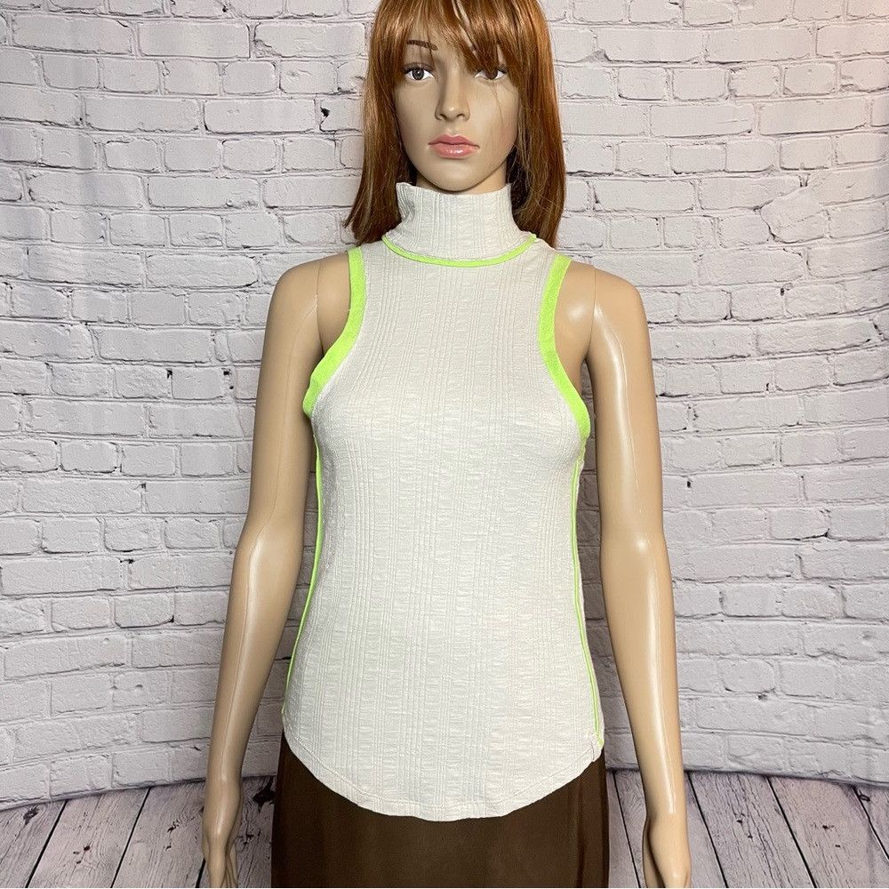 Free People New Free People Marley Mock Tank Size XS Size XS / US 0-2 / IT 36-38 - 2 Thumbnail