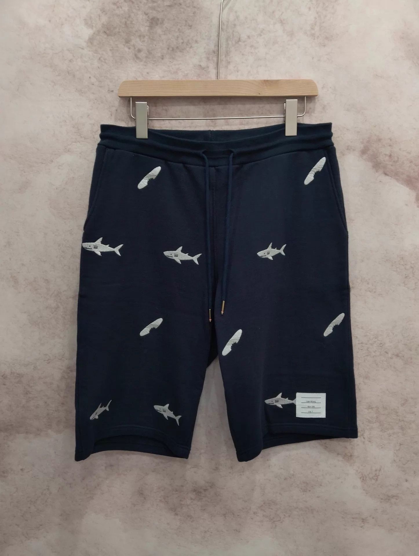Thom Browne THOM BROWNE Shorts Size 3 95 New Size US 34 / EU 50 - 1 Thumbnail