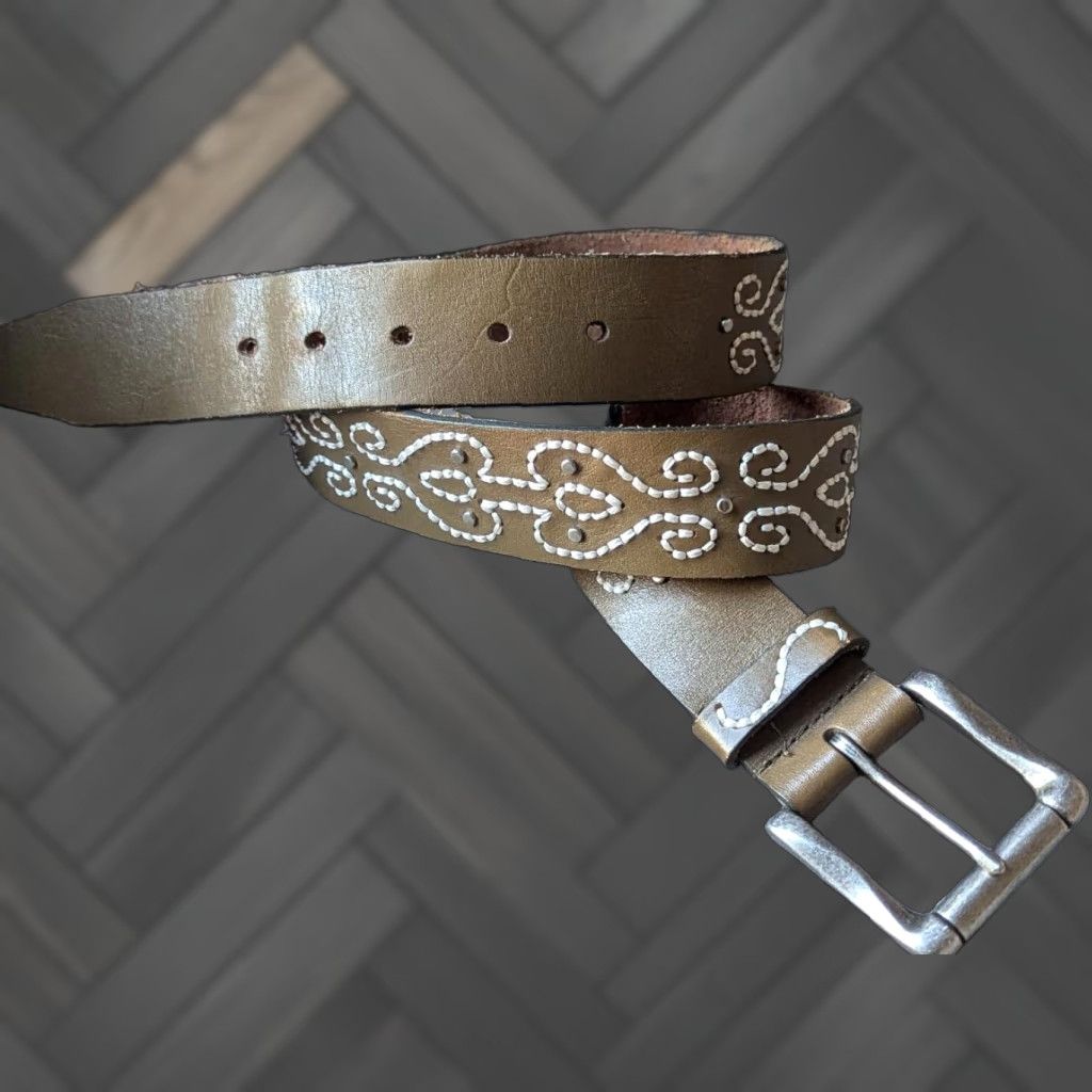 小物 Deaile leather studs belt archive Vintage Archive* Vintage Studded Leather Belt | Grailed