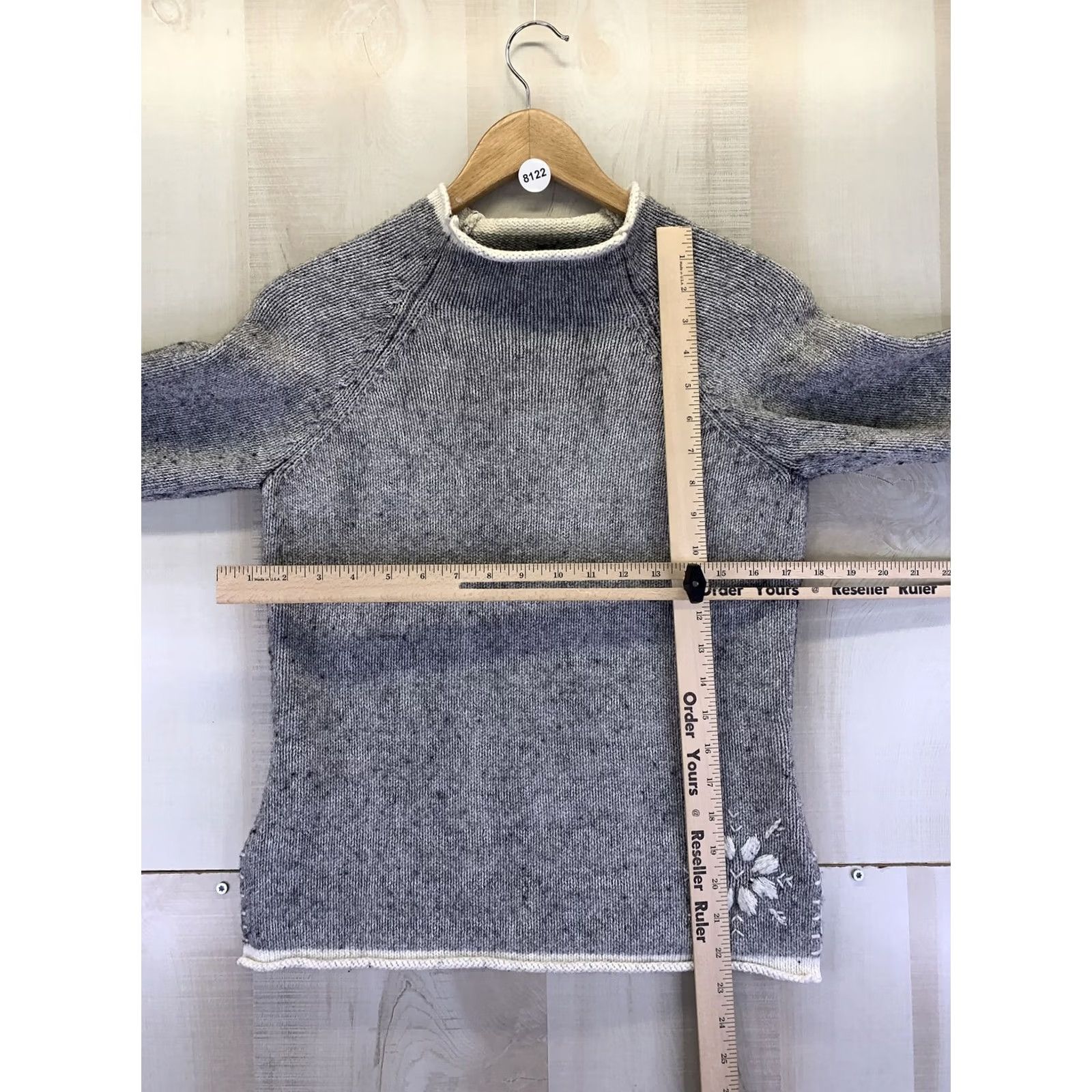 Vintage VINTAGE Womens Gray Speckled Black Wool Blend Embroidered Sweater-Medium-1990s-Gray Black Wool Blend Embroidered Sweater Womens Size M / US 6-8 / IT 42-44 - 2 Thumbnail
