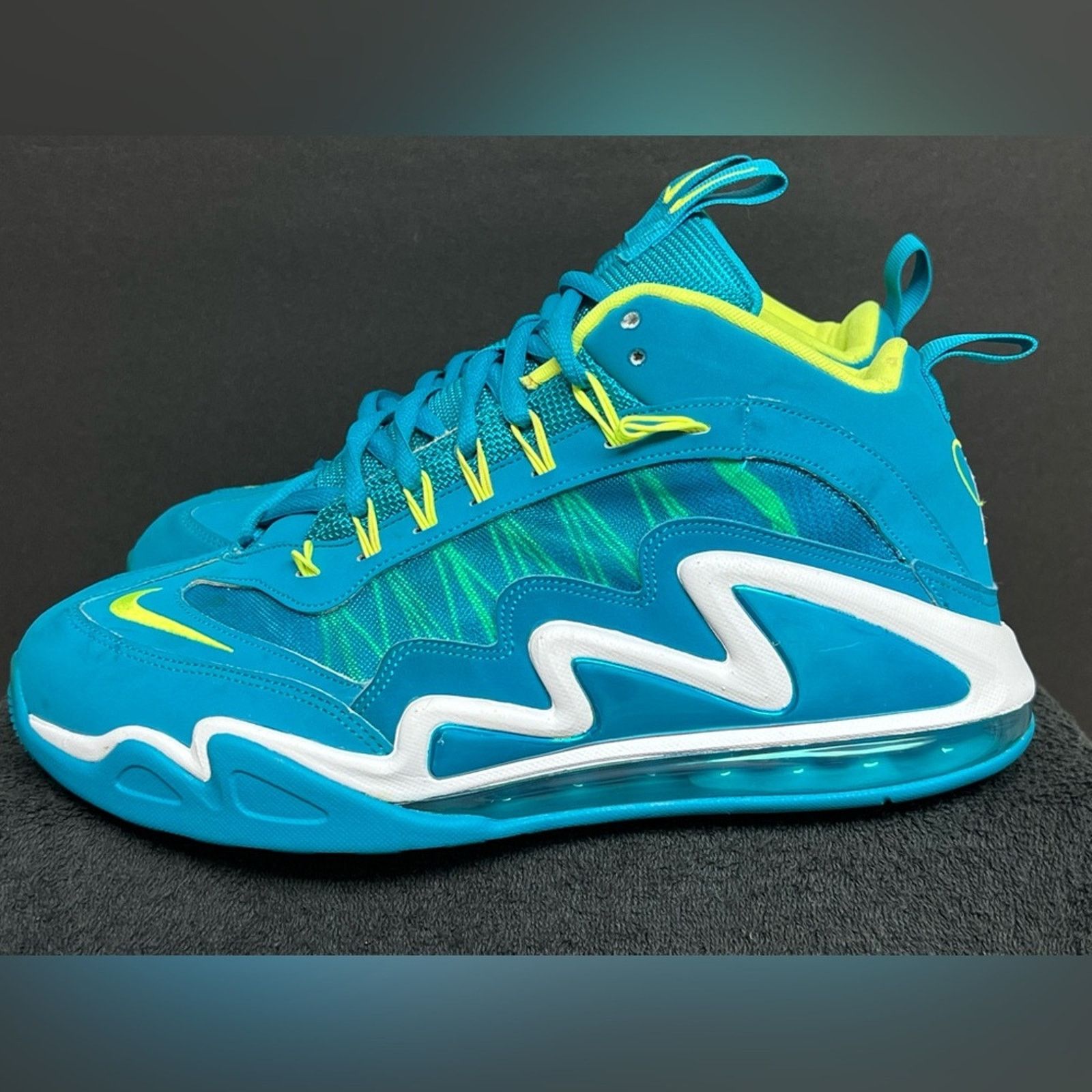 Turquoise Nike Air Max Neo 360 Nike Air VaporMax 95 Neo Turquoise