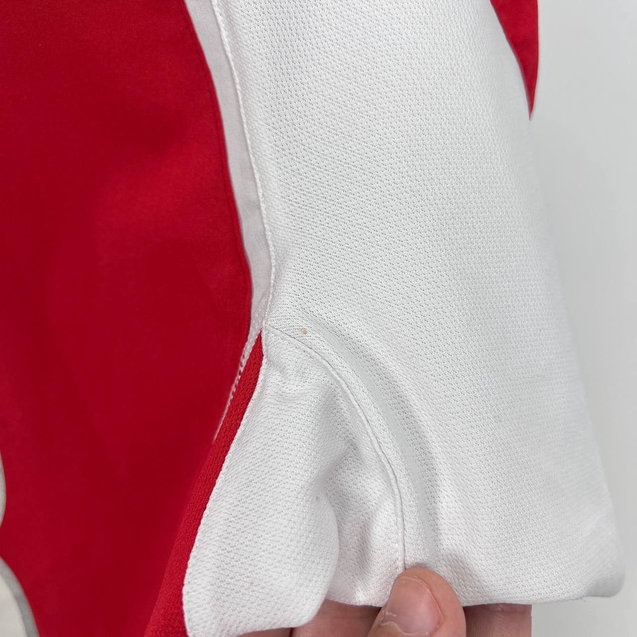 Puma × Vintage Vintage Switzerland National 2004 Jersey Soccer Shirt Size US M / EU 48-50 / 2 - 8 Thumbnail