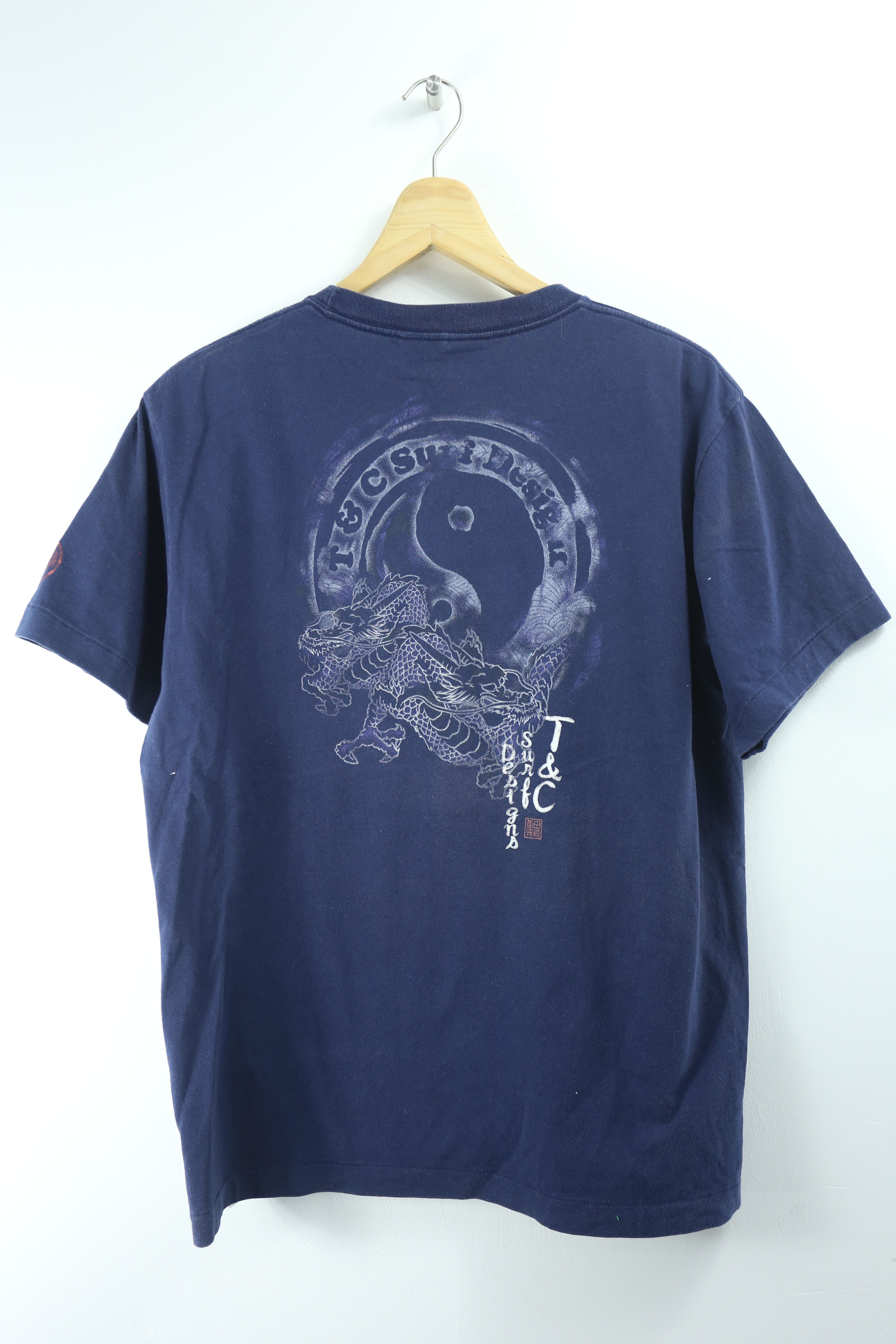 Japanese Brand × Vintage GTMC967 Vintage T&C Surf Designs Y2K Dragon Surfwear (L) Size US L / EU 52-54 / 3 - 1 Thumbnail