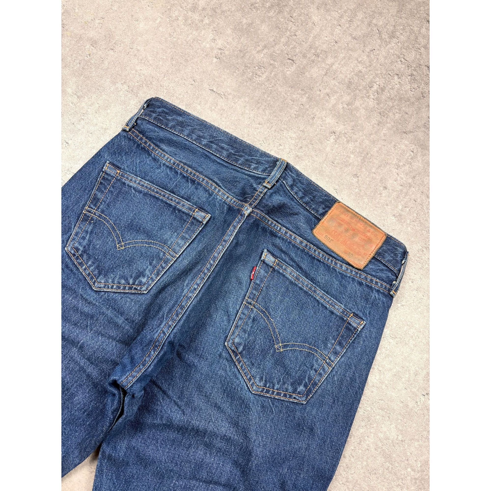 Levi's Authentic Levi's 501 Original Jeans - Size W30 L30 - Vintage Size US 30 / EU 46 - 7 Thumbnail