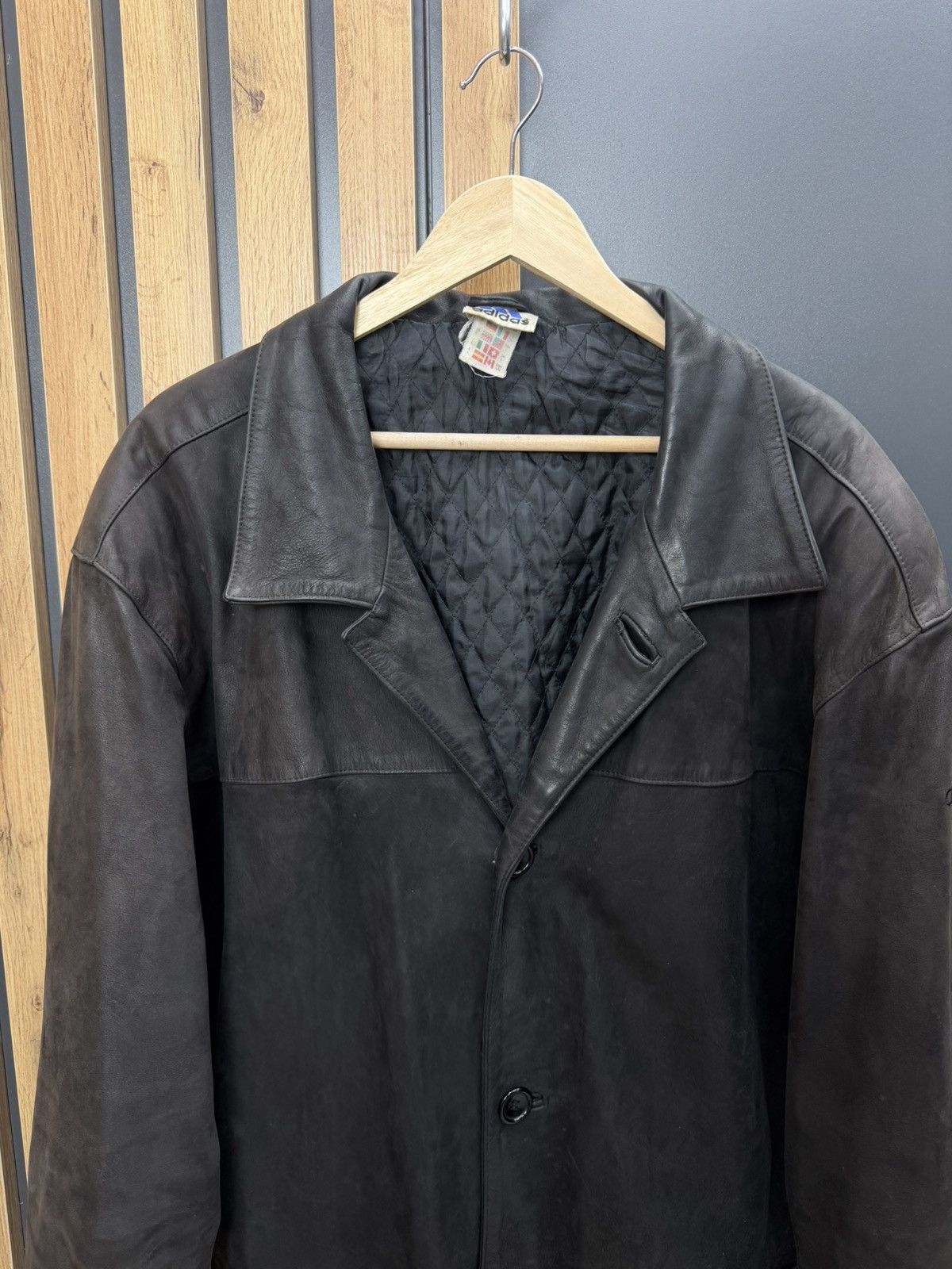 Adidas Vintage Adidas Dark Brown Leather Jacket Coat Size L Size US L / EU 52-54 / 3 - 3 Thumbnail