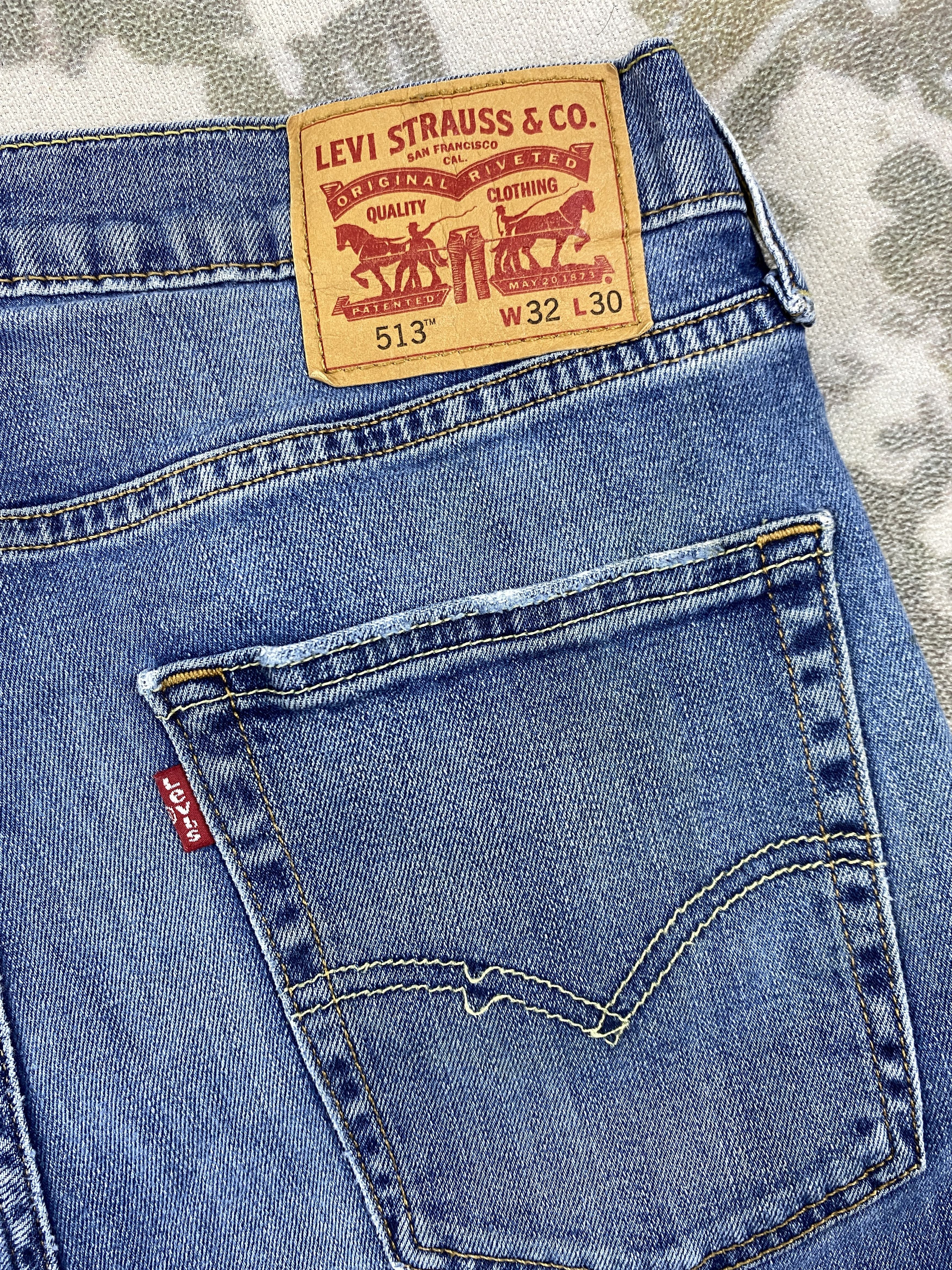 Distressed Blue Levi's 513 Jeans 32x29.5 Denim -SJ123