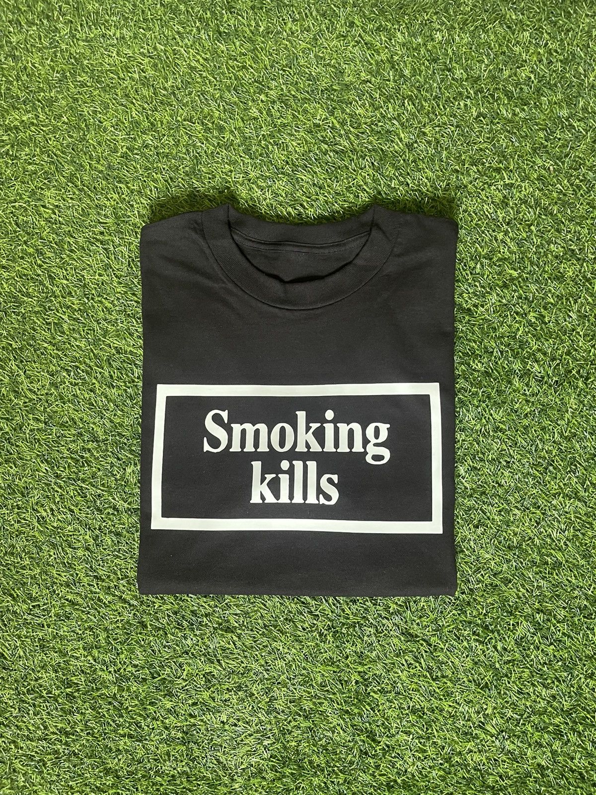 Vintage SMOKING KILLS TSHIRT Size US M / EU 48-50 / 2 - 1 Preview