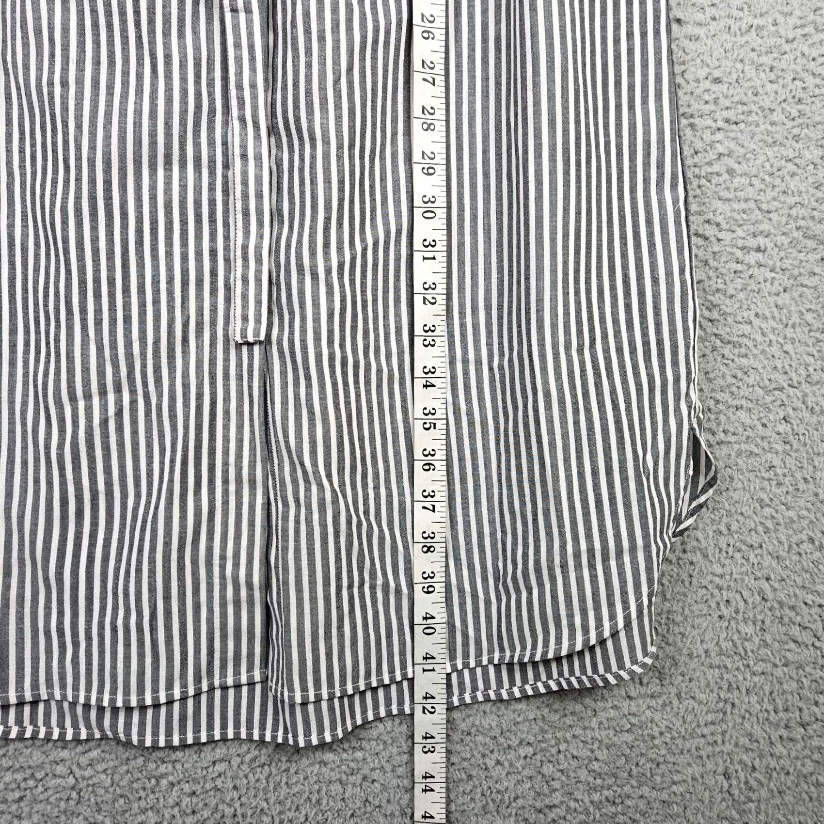 Uniqlo Uniqlo Women's Belted Gray White Striped Crew-Neck Short Sleeve Dress Size S Size 28" / US 6 / IT 42 - 7 Thumbnail
