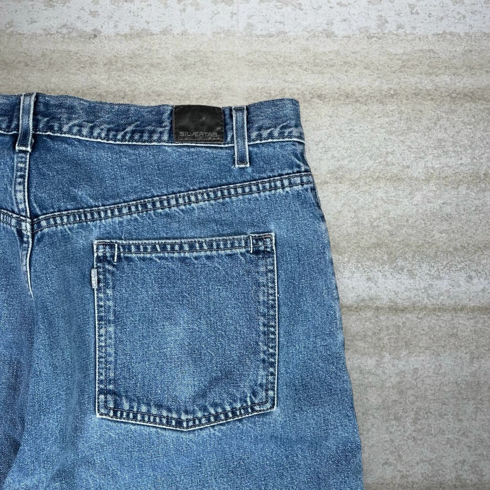 Levi's Vintage 90s Levis Silver Tab Jeans 38x34 Baggy Medium Wash Size US 38 / EU 54 - 3 Thumbnail