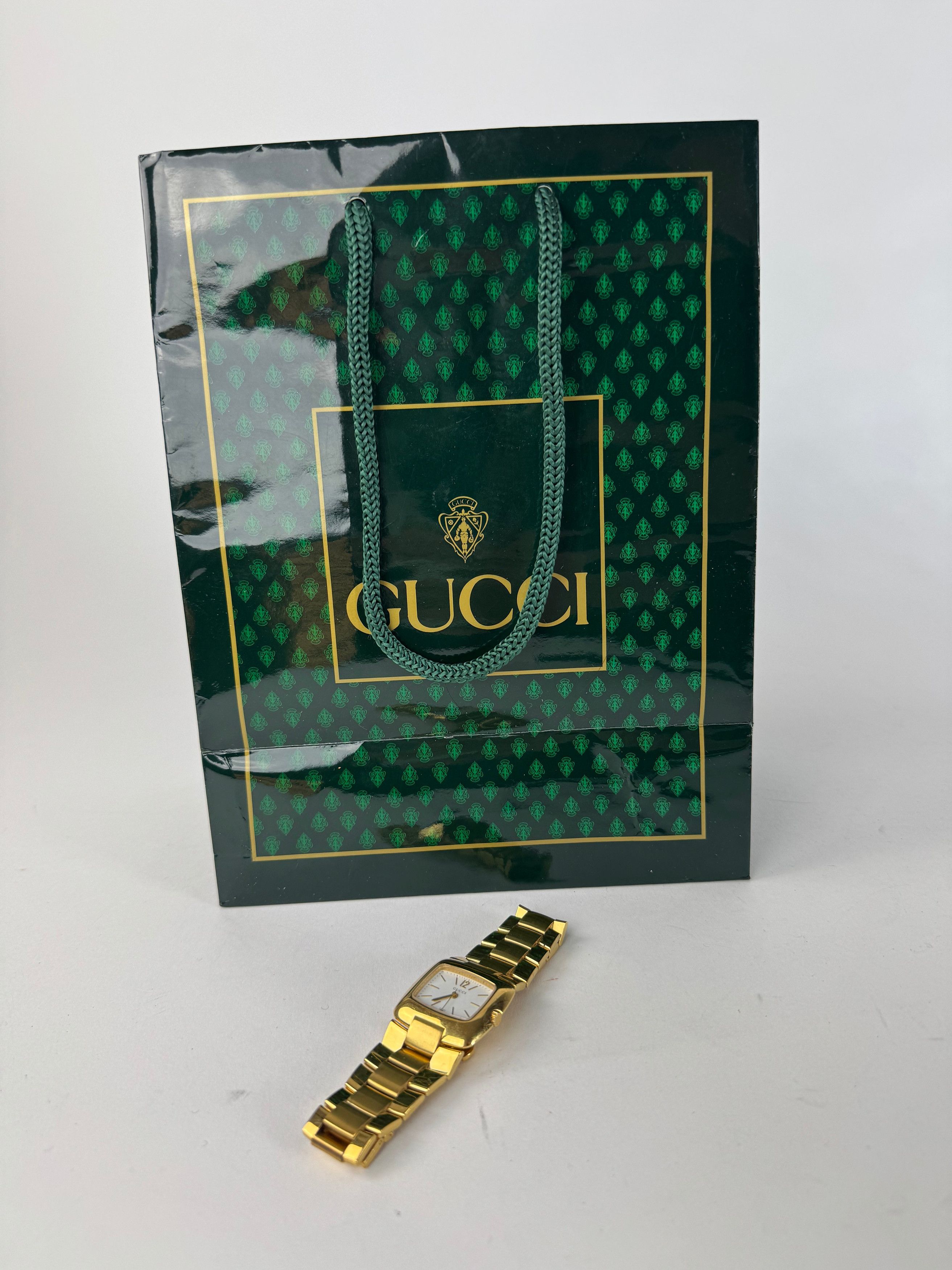 Gucci Vintage Gold Plated Quartz Watch Size ONE SIZE - 1 Thumbnail