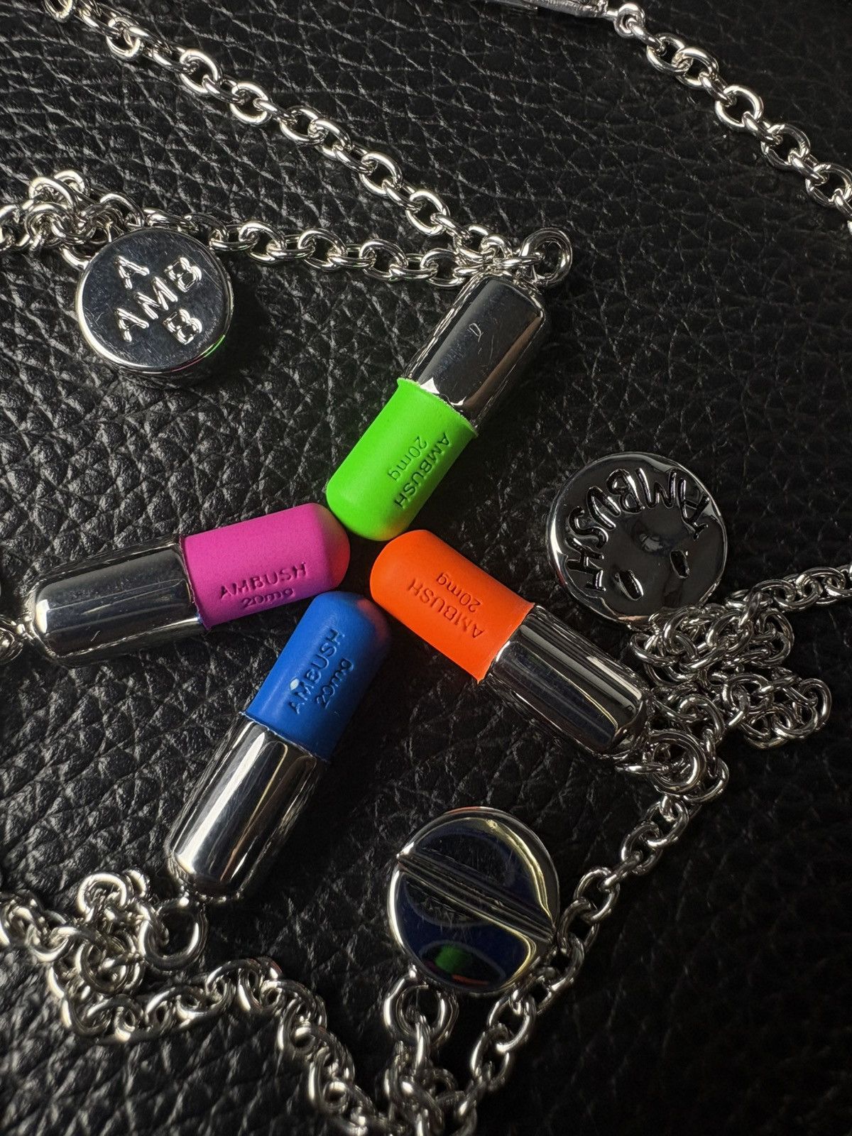 Ambush Design Ambush multi pill charm necklace silver multicolour Size ONE SIZE - 10 Thumbnail