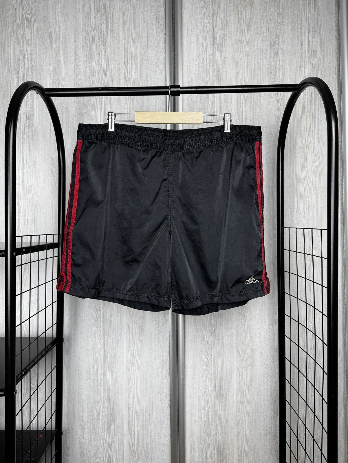 Adidas Adidas AC Milan vintage 1999 soccer shorts football Size US 38 / EU 54 - 1 Thumbnail