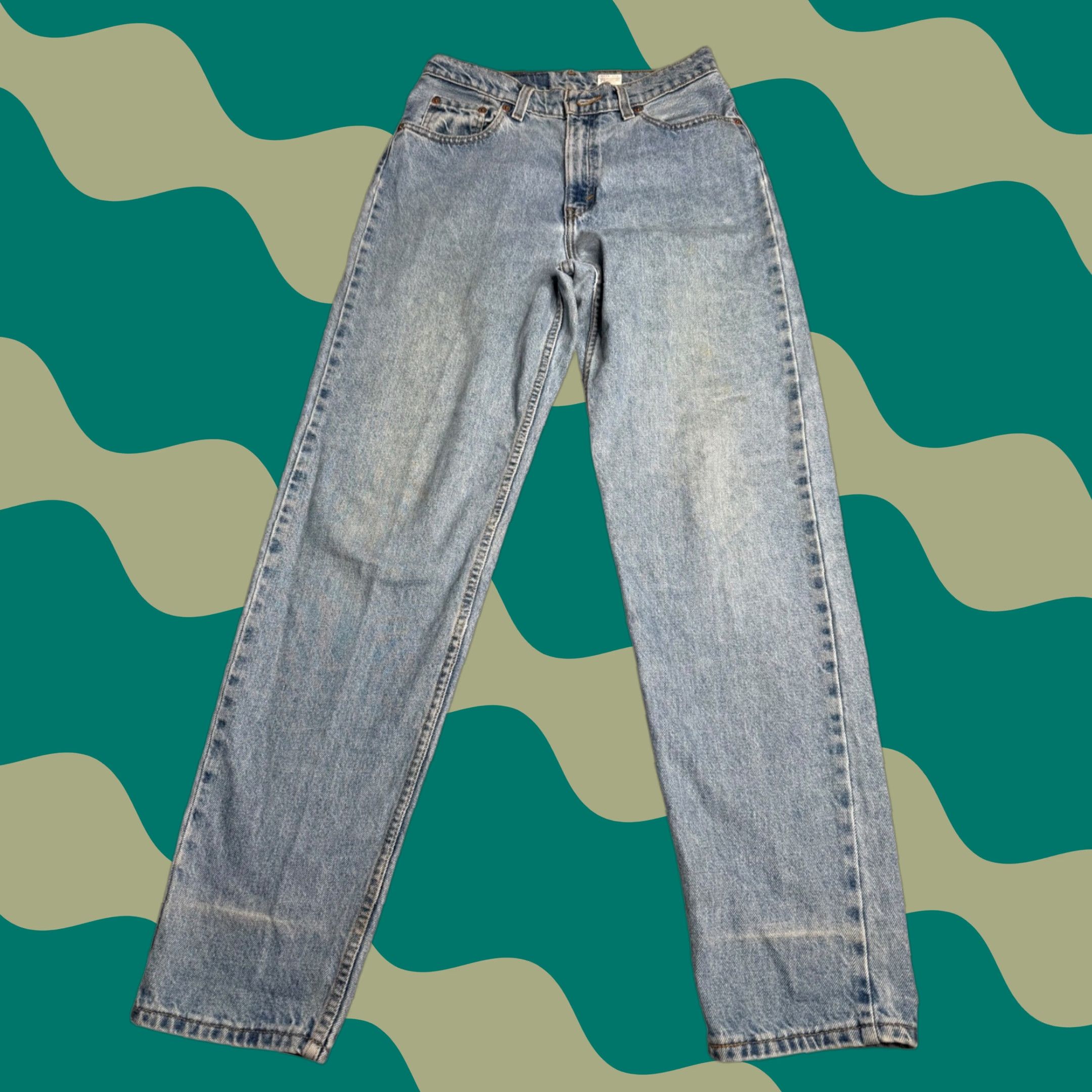 Levi's VINTAGE Levi's 560 Jeans Men 560 Loose Fit Light Wash Denim Straight Leg 31x31 Blue Mens Regular 30x31 Size US 31 - 1 Thumbnail
