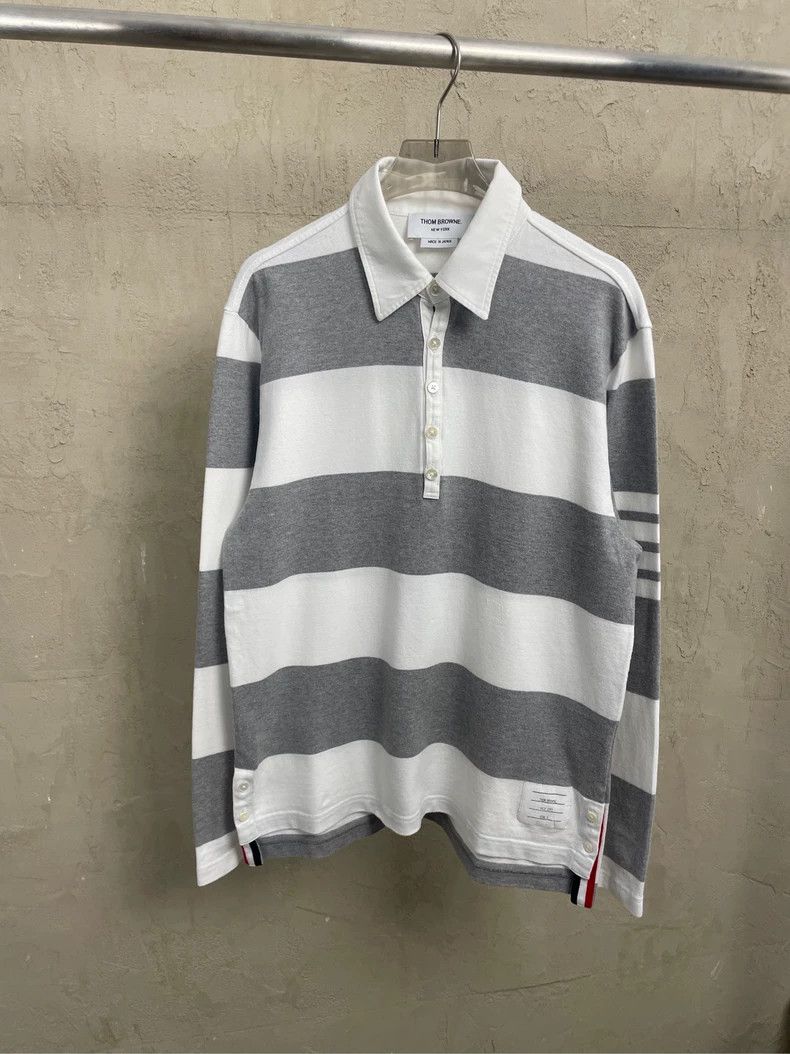 Thom Browne Thom browne Gray and white striped polo long-sleeved T-shir Size US S / EU 44-46 / 1 - 1 Thumbnail