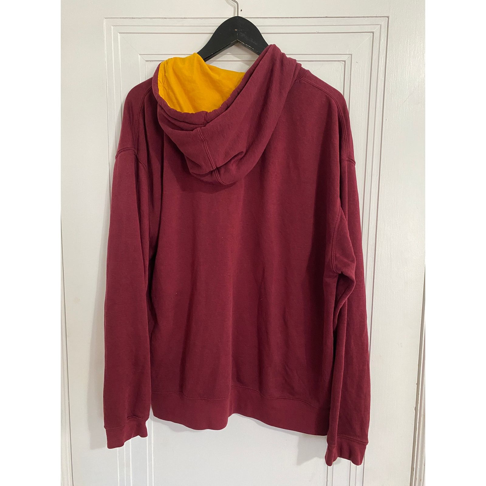 J. America Minnesota Gophers Stitched Maroon Hoodie Sweatshirt Size L Size US L / EU 52-54 / 3 - 4 Thumbnail