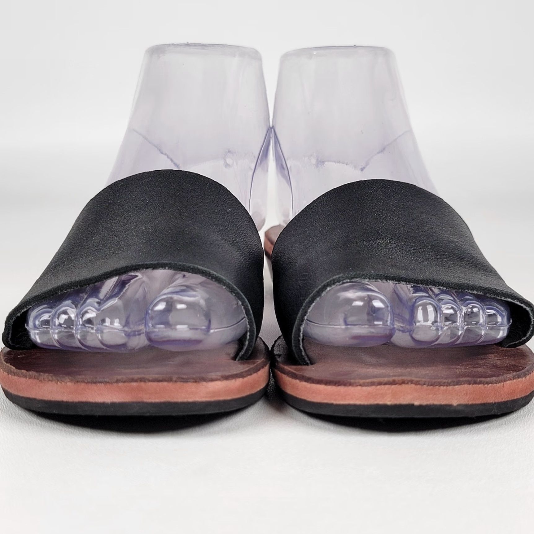 Vintage VINTAGE Bigfoot Black Leather Slide Sandals Women's Size 5 Slide Sandal Leather Flat Casual Womens Logo Black Leather Slide Sandals 5 Womens Size US 5 / IT 35 - 3 Thumbnail