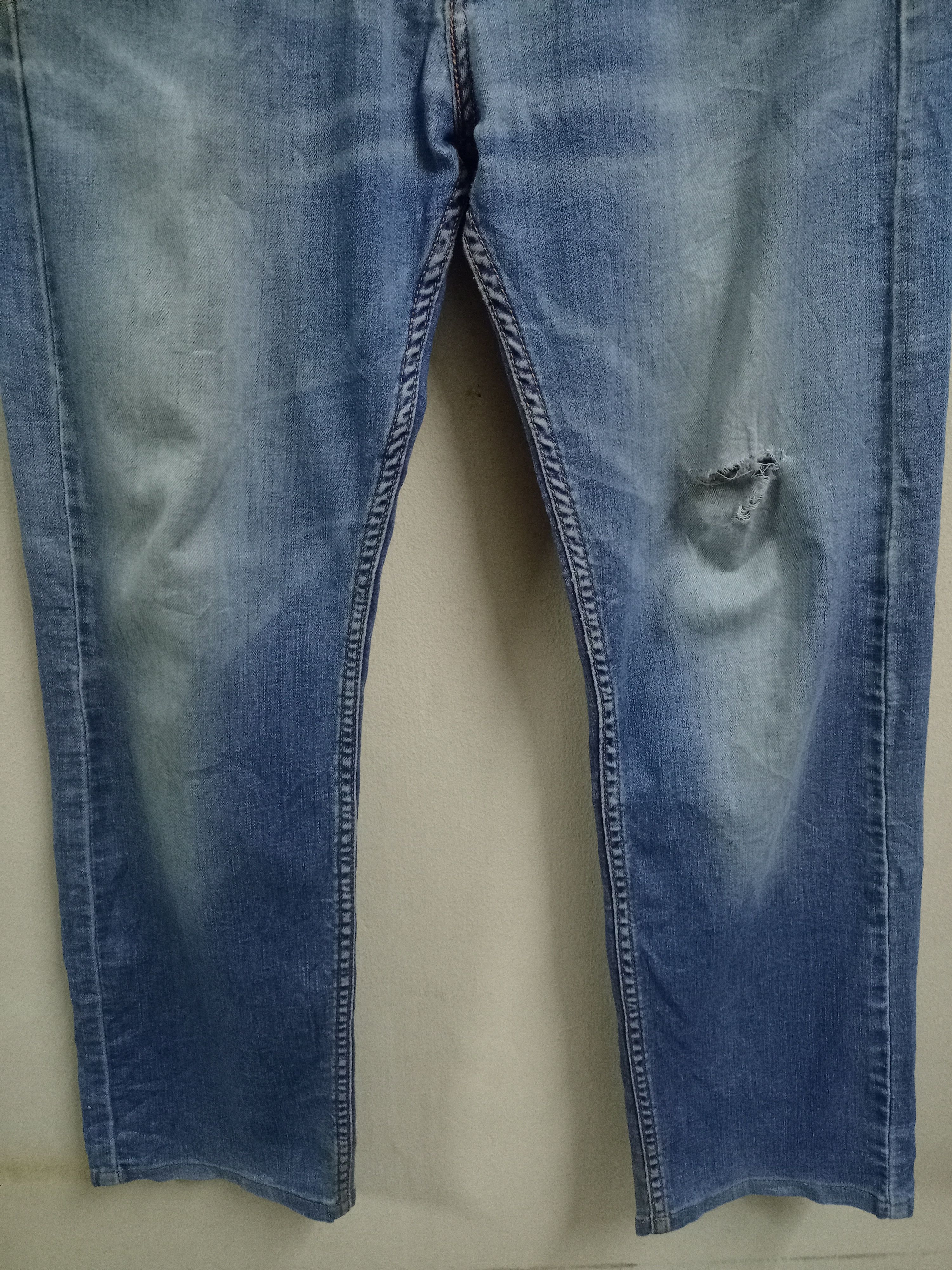 Levi's × Levi's Vintage Clothing Vintage Levis 505 Western Blue Wash Distressed Jeans 30x27 Size US 30 / EU 46 - 7 Thumbnail