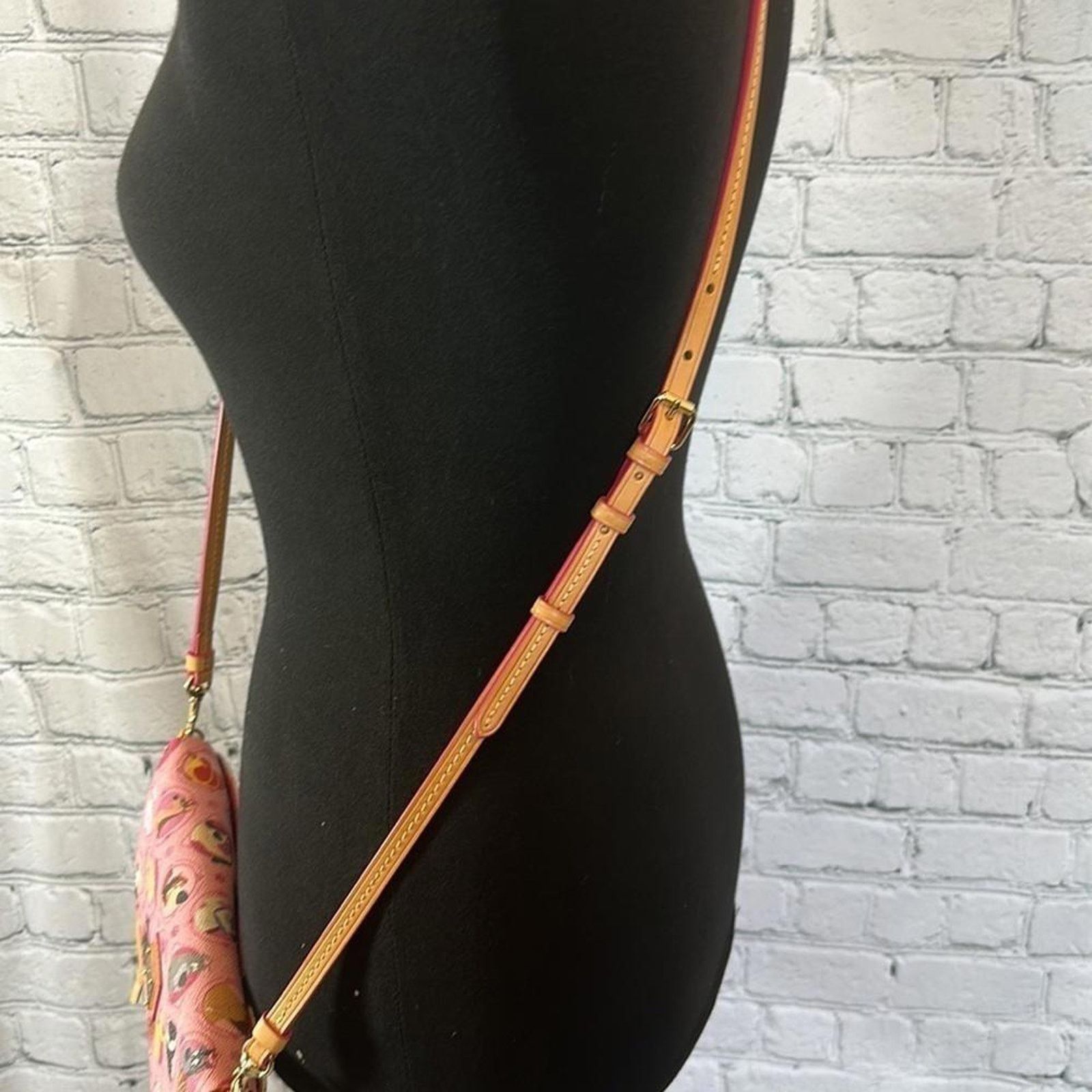 Dooney & Bourke Rare Dooney & Bourke Disney Dogs Crossbody Bag - Pink Size ONE SIZE - 8 Thumbnail