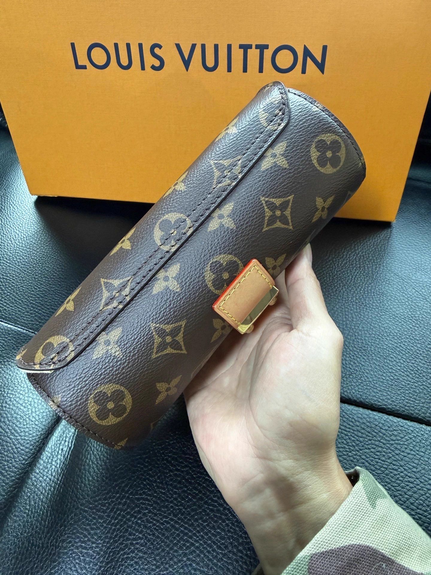 Louis Vuitton LV Monogram S-lock Leather Jewelry Case Brown Size ONE SIZE - 2 Thumbnail