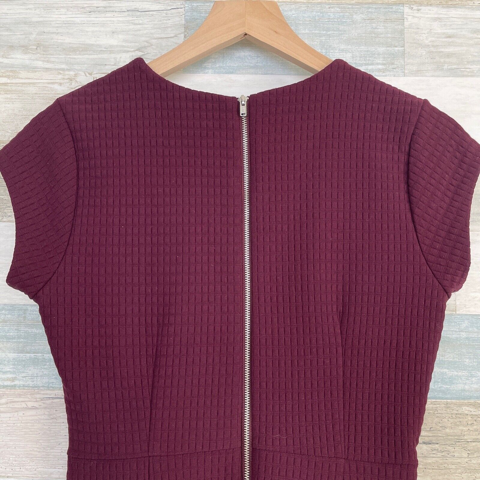 Banana Republic Banana Republic Ponte Fit & Flare Knit Dress Purple Womens 4 Size S / US 4 / IT 40 - 4 Thumbnail