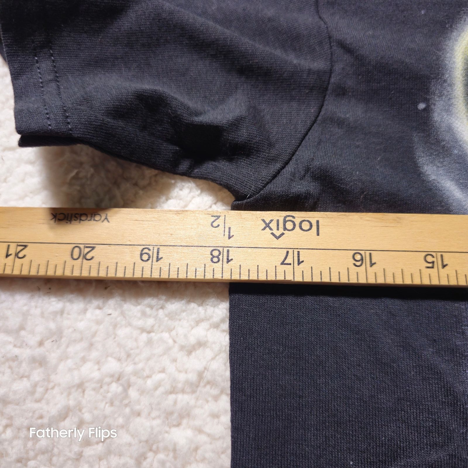 Delta Three Wolf Moon Graphic T-Shirt Black Howling Wolves Small Size US S / EU 44-46 / 1 - 5 Thumbnail