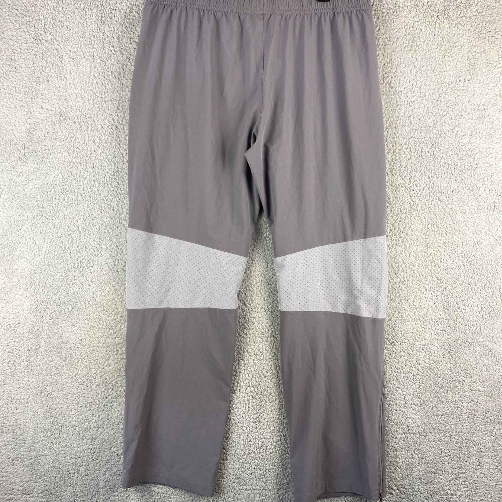 Under Armour Under Armour HeatGear Pants Men's XL Sweatpants Lined Activewear Fleece Gray/Inseam 31 in Size US 36 / EU 52 - 6 Thumbnail