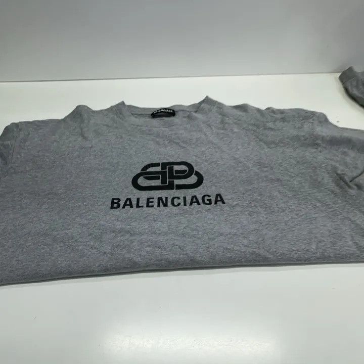 Balenciaga Balenciaga Balenciaga FW22 Logo Long Sleeve TShirt -2507 Size US L / EU 52-54 / 3 - 7 Thumbnail
