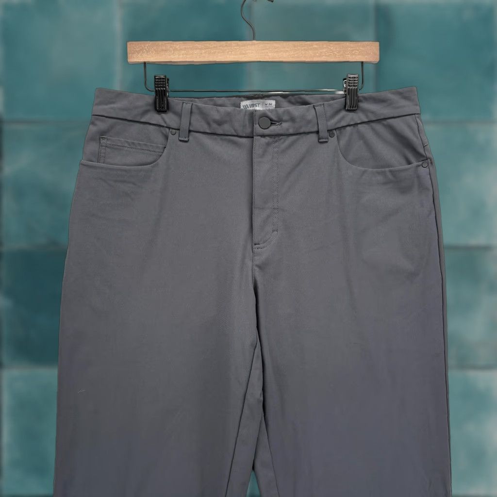 Vintage VRST Athletic Chino Pants 36x32 Mens Gray 5-Pocket Stretch Flat Front Casual Straight Pocket Design Size US 36 / EU 52 - 1 Thumbnail