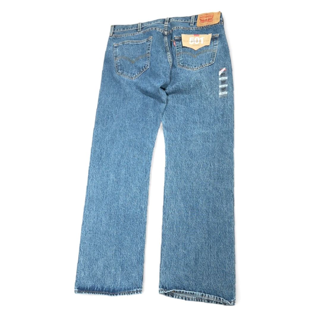 Levi's Levi's 501 Jeans Mens 38x31 Blue Medium Wash Original Fit Straight Leg Button Fly Size US 38 / EU 54 - 2 Thumbnail
