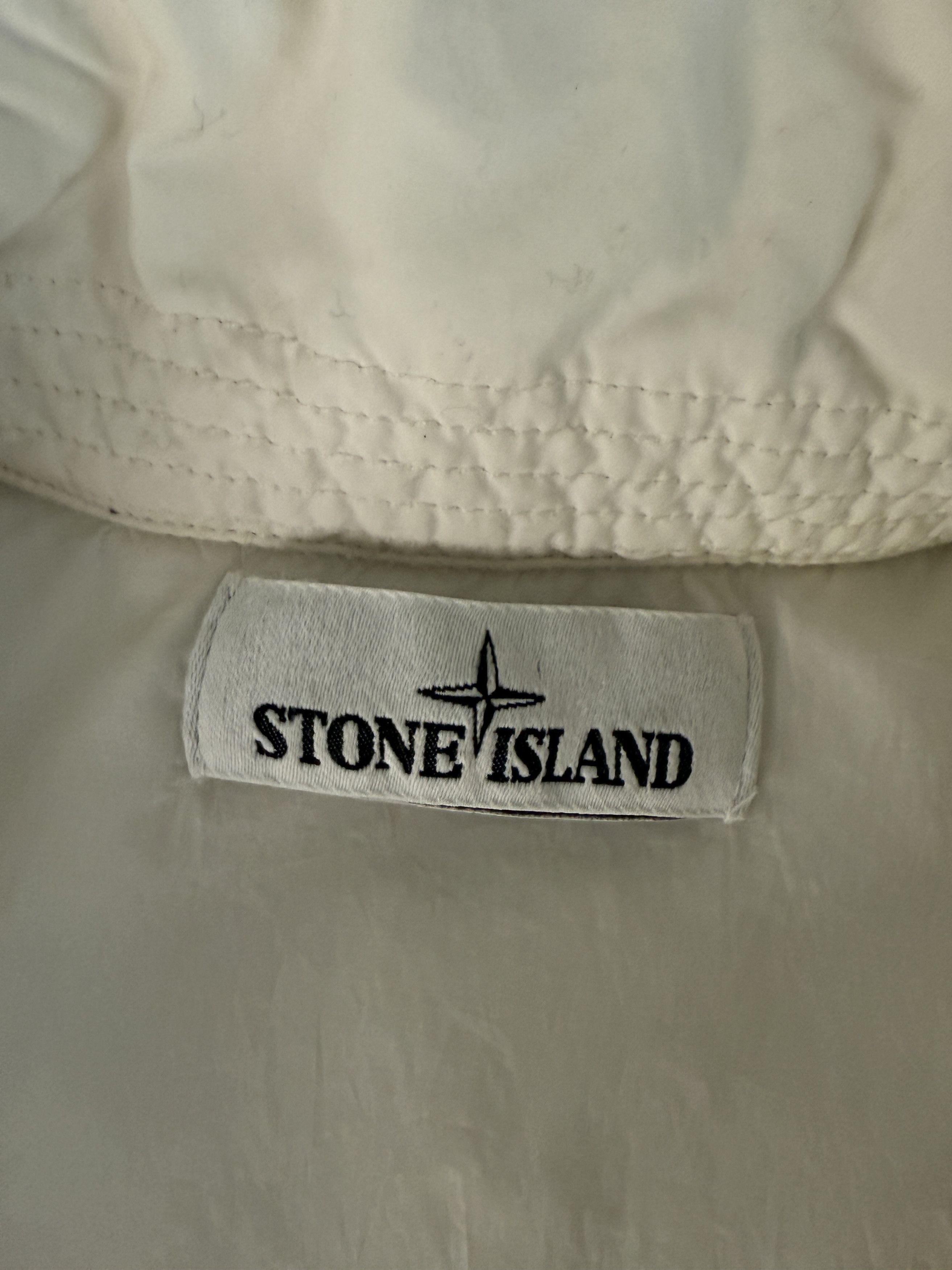 Stone Island Crinkle White Sleeveless Down Vest Size Large Size US L / EU 52-54 / 3 - 3 Thumbnail
