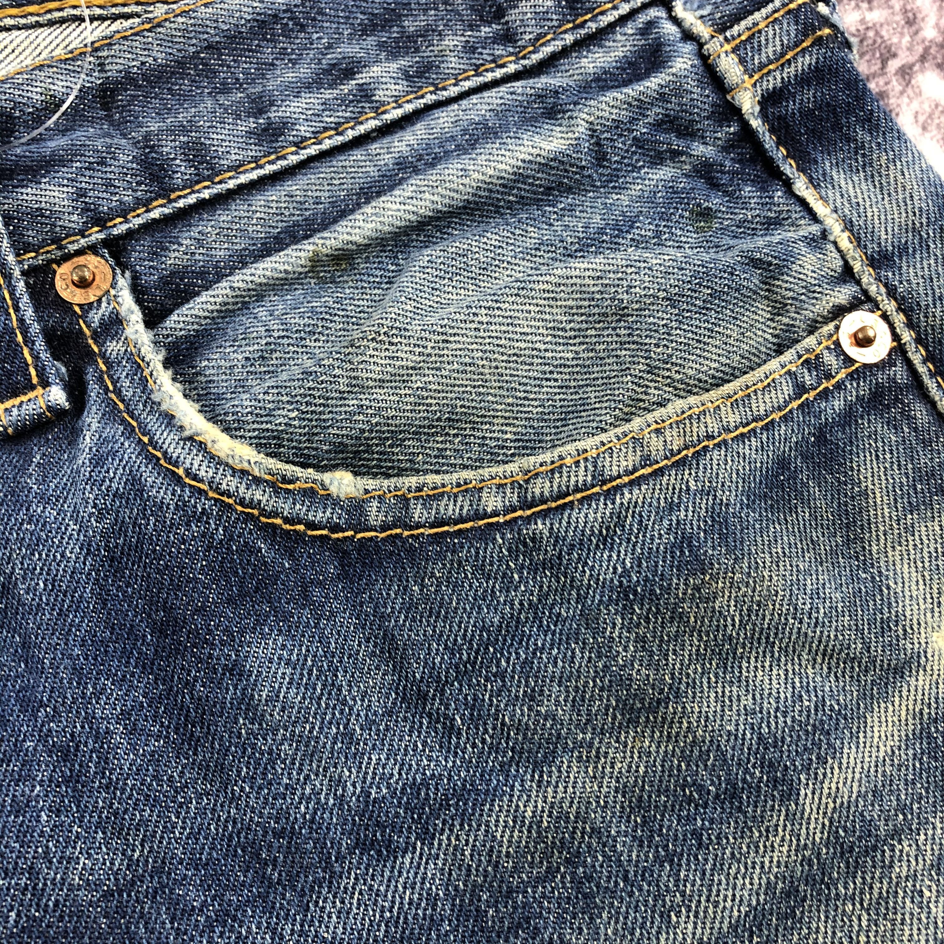Levi's Vintage 90s Distress Levis 501 Jeans-JM2388 Size US 36 / EU 52 - 16 Thumbnail