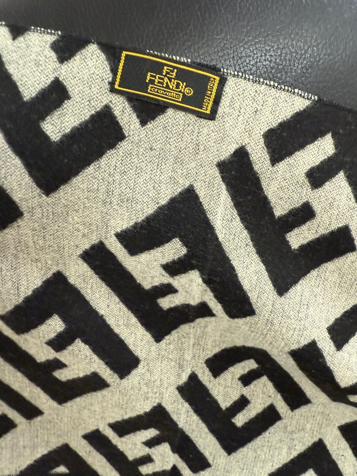Fendi Fendi Cashmere Scarf Size ONE SIZE - 2 Thumbnail