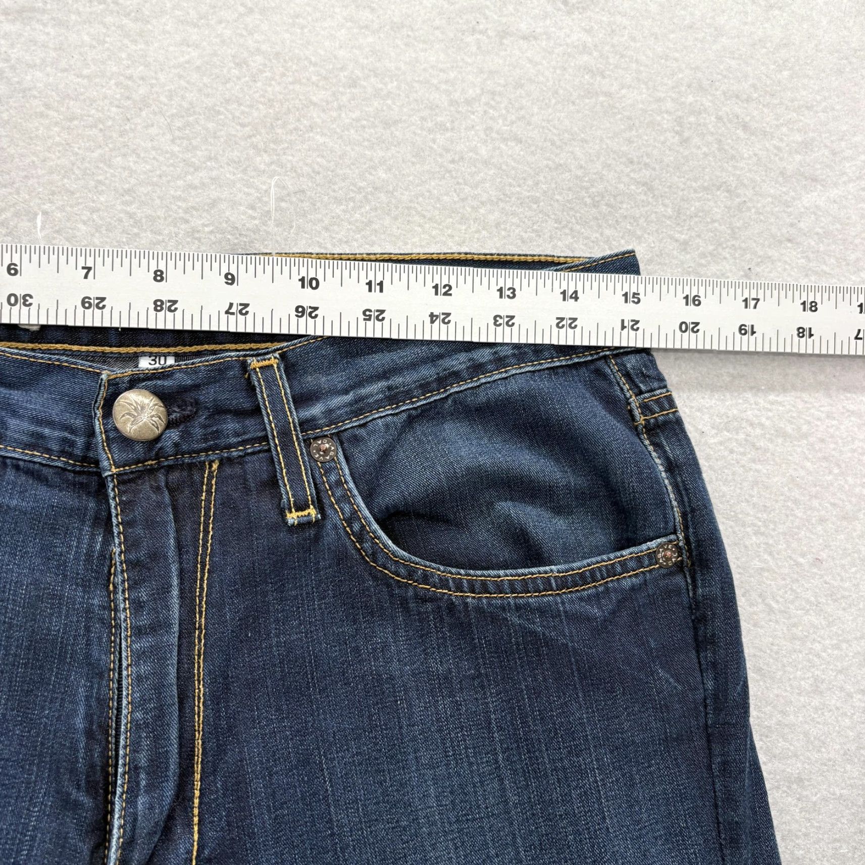 Denime Agave Waterman Jeans Mens 30x30 Blue Medium Wash Relaxed Straight Denim USA Shirt Mens 30 Blue Modern 90s? Size US 30 / EU 46 - 7 Thumbnail