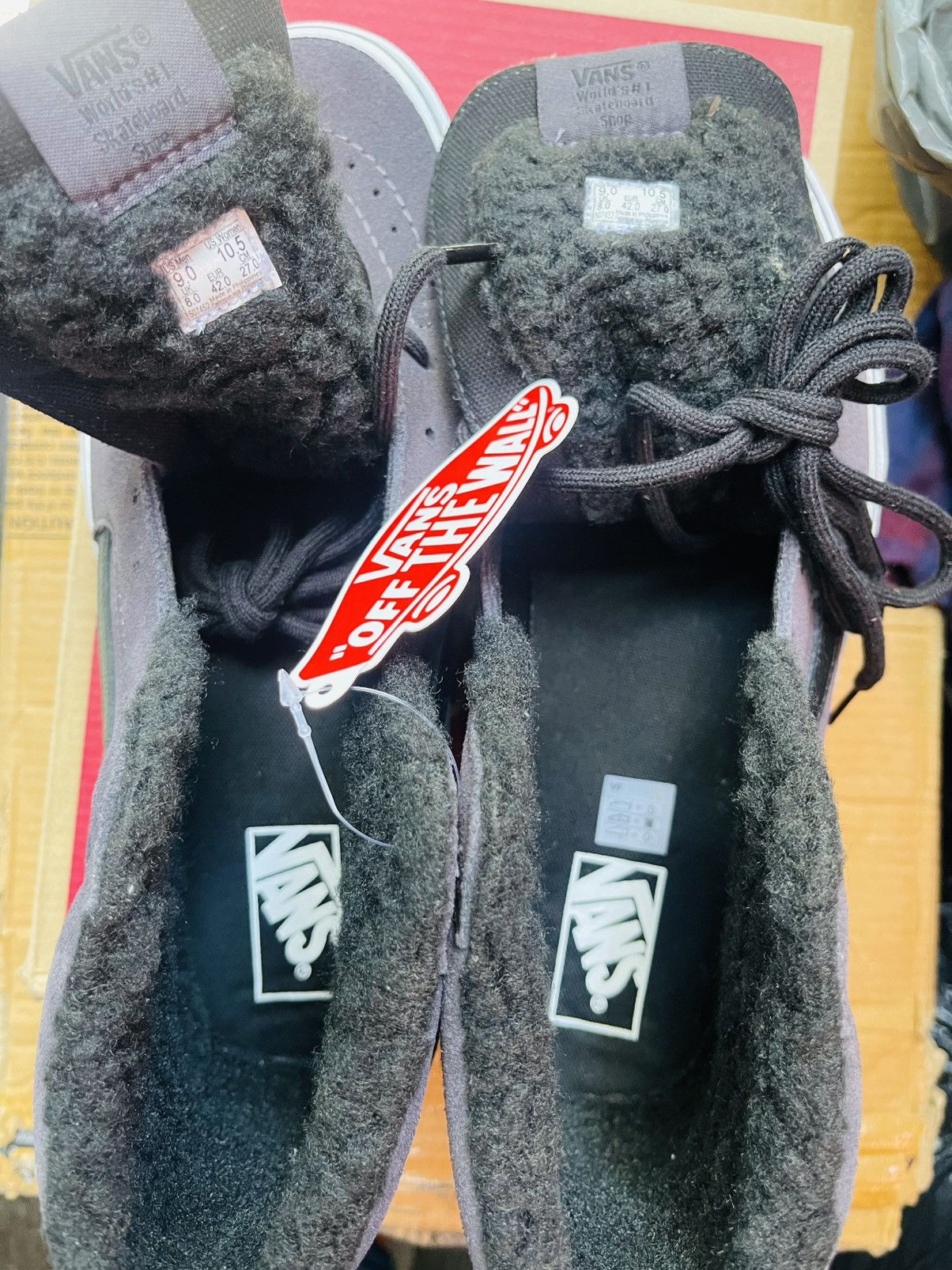 Vans VANS Mens Shoes Suede Sherpa Sk8-Hi, grey black, UK10 Size US 11 / EU 44 - 9 Thumbnail