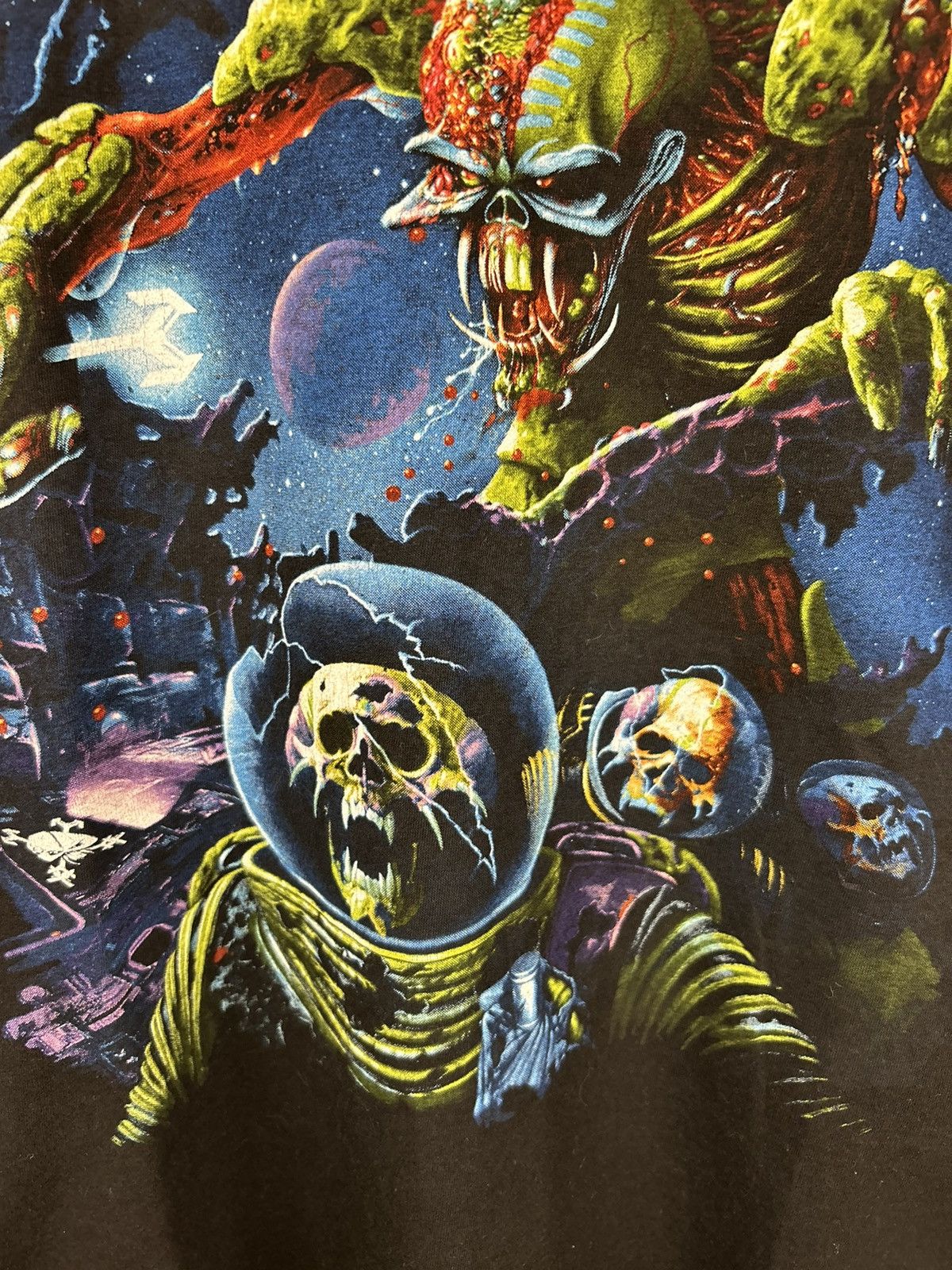 Band Tees Vintage Iron Maiden The Final Frontier World Tour 2011 Tee Size US XL / EU 56 / 4 - 6 Thumbnail