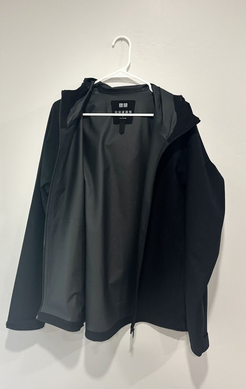 Uniqlo Black Uniqlo Light Jacket Size US L / EU 52-54 / 3 - 3 Thumbnail