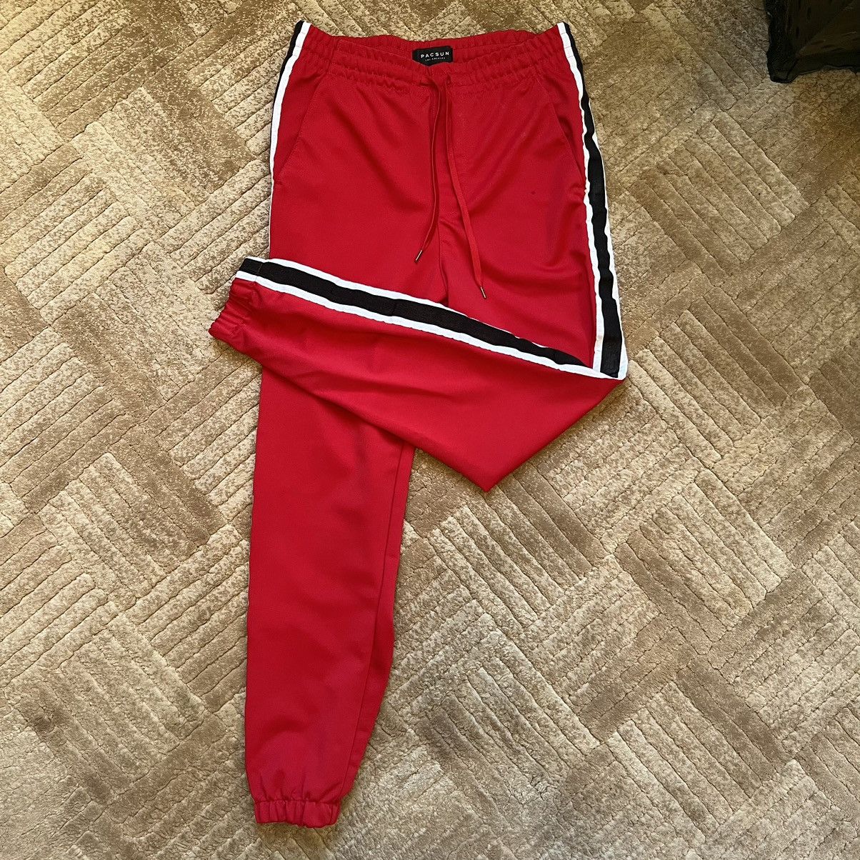 Pacsun Red Pacsun Joggers Size US 33 - 1 Thumbnail