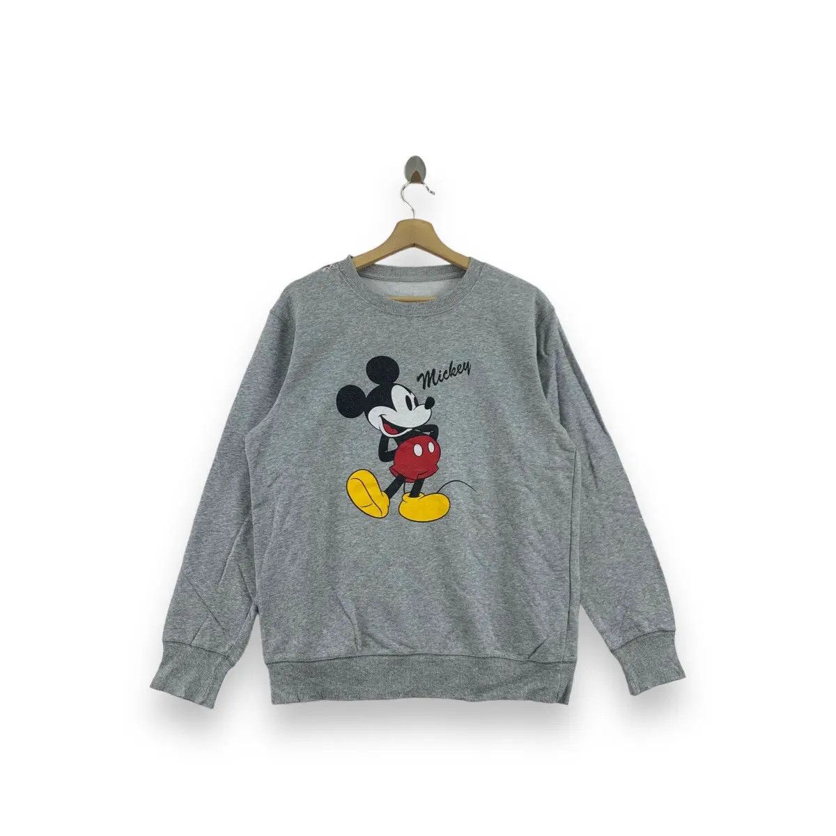 Disney GU JAPAN x DISNEY Mickey Mouse Collaboration Sweatshirt Size L / US 10 / IT 46 - 1 Thumbnail