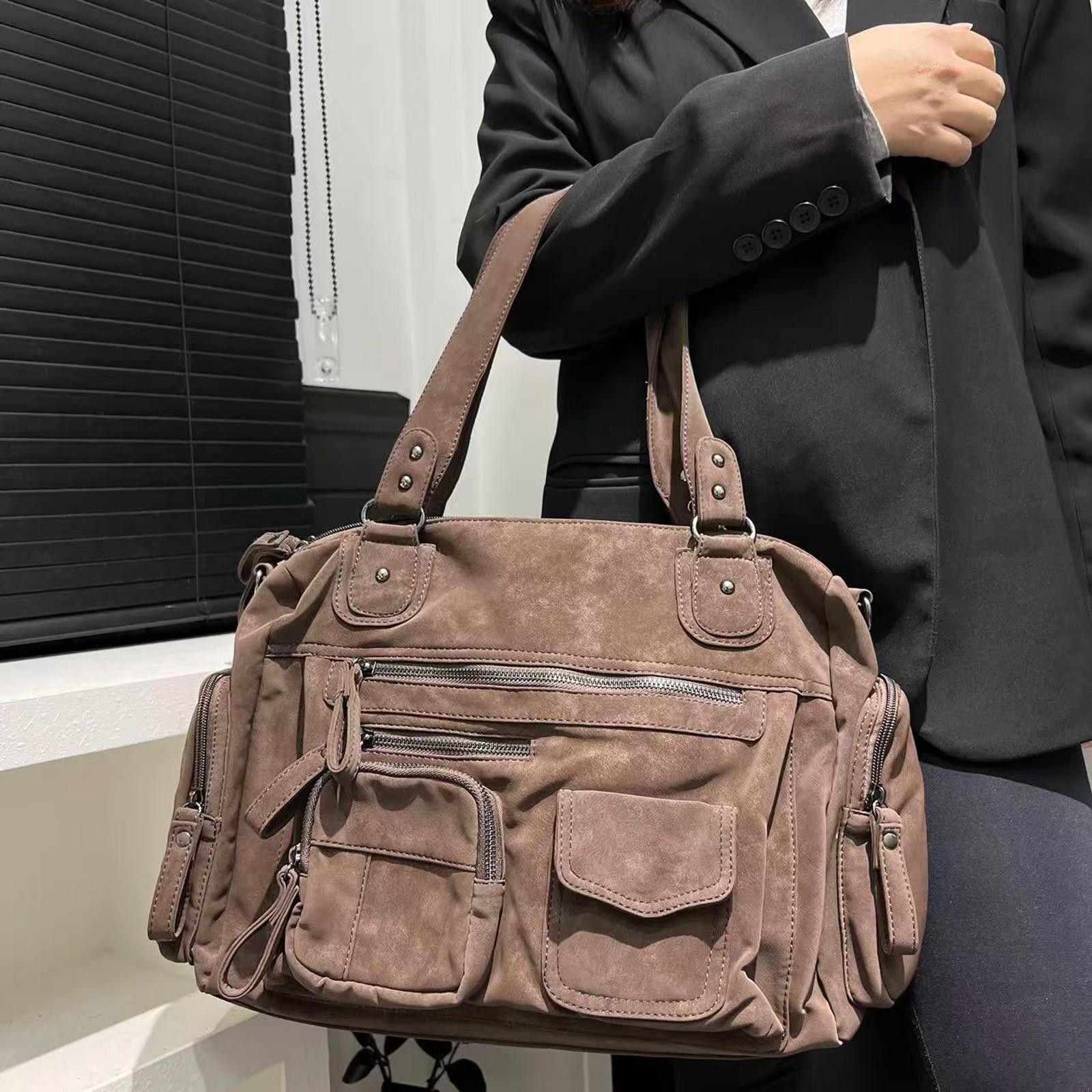 Vintage Brown Multi-Pocket Suede Shoulder Handbag Size ONE SIZE - 3 Thumbnail