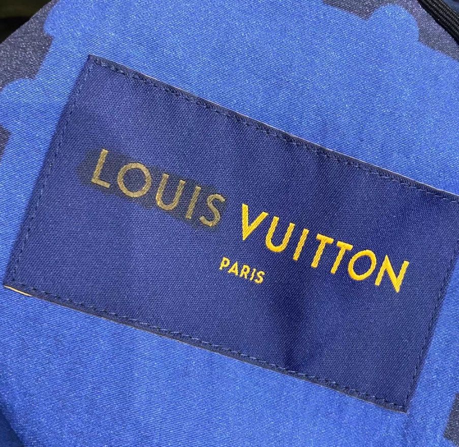 Louis Vuitton Louis Vuitton Blue checkerboard patchwork hood2412-Nextarrow Size US M / EU 48-50 / 2 - 4 Thumbnail